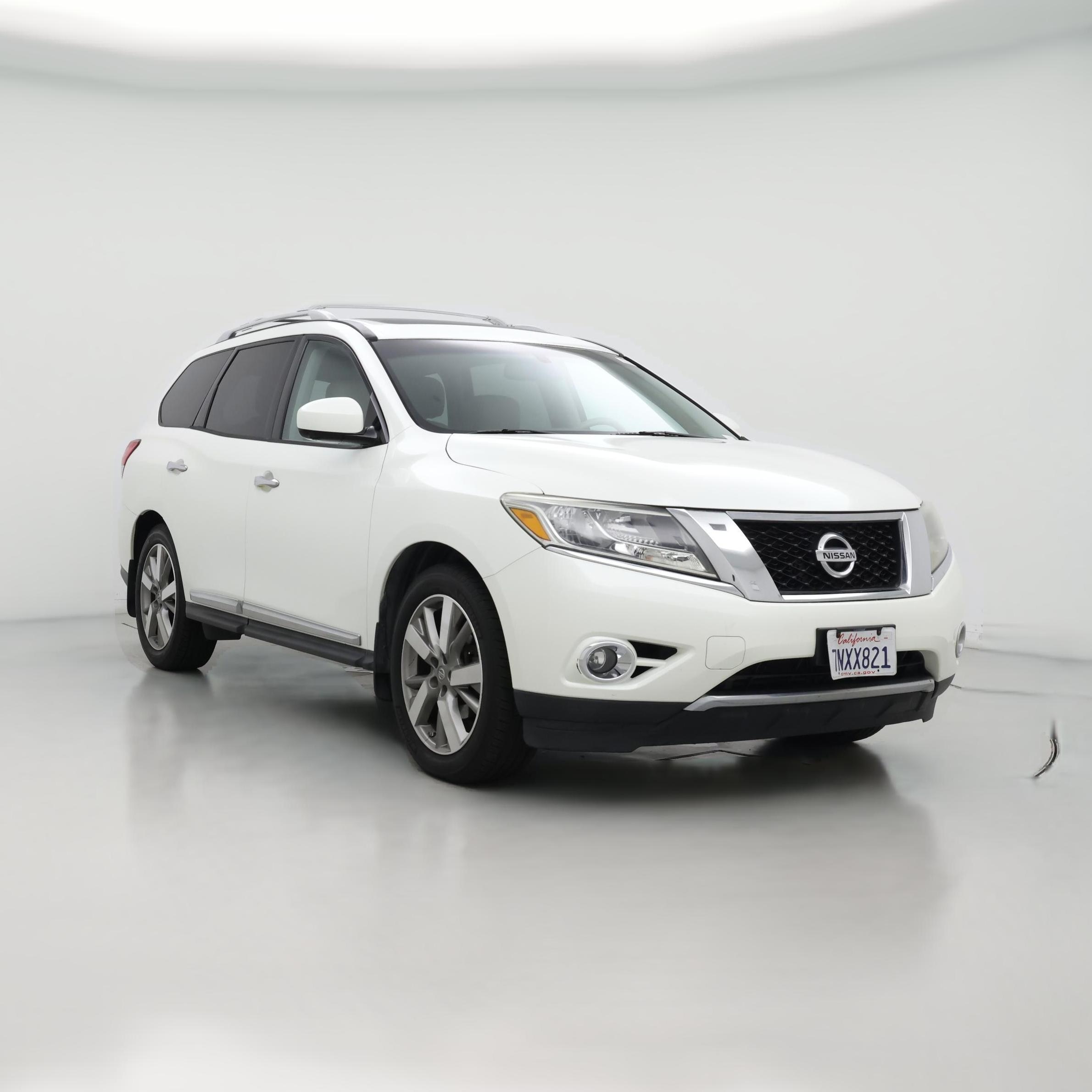 Thumbnail: 2015 Nissan Pathfinder - 1