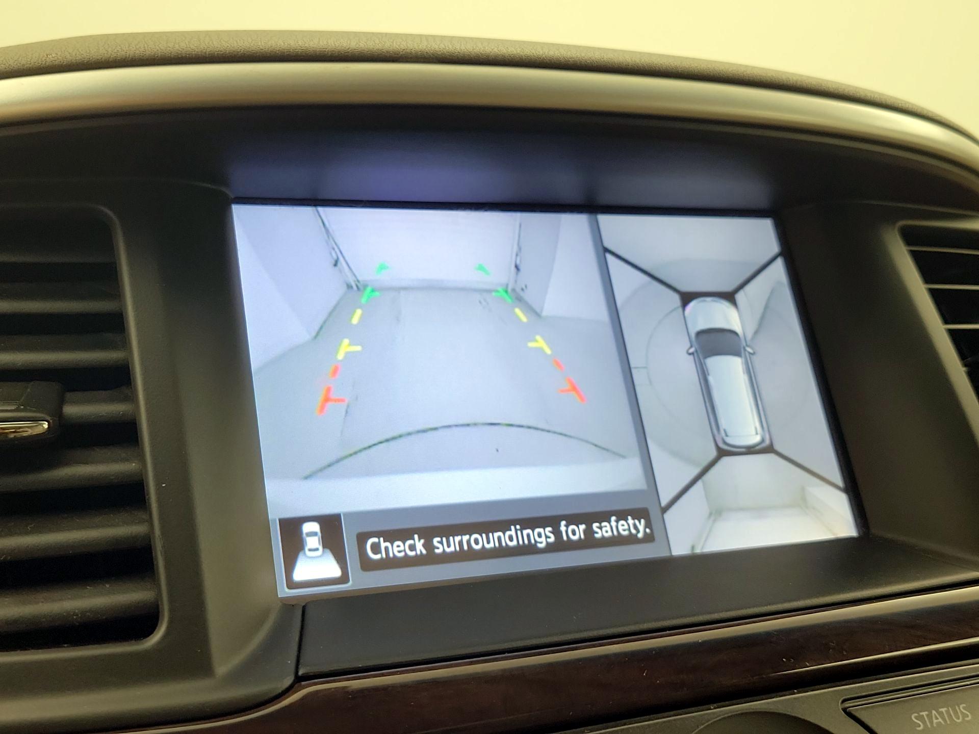 Thumbnail: 2015 Nissan Pathfinder - 14