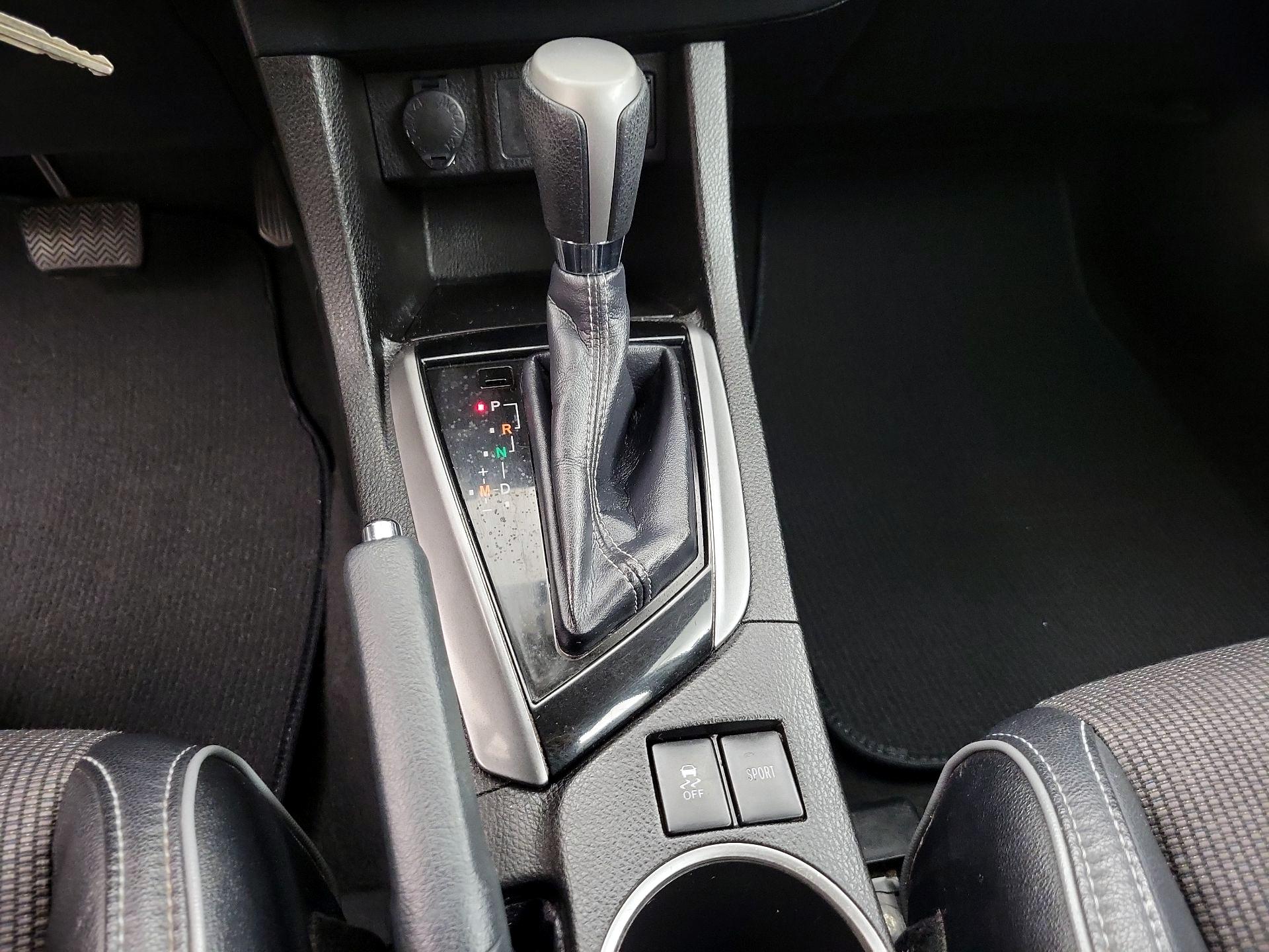 Thumbnail: 2016 Toyota Corolla - 17