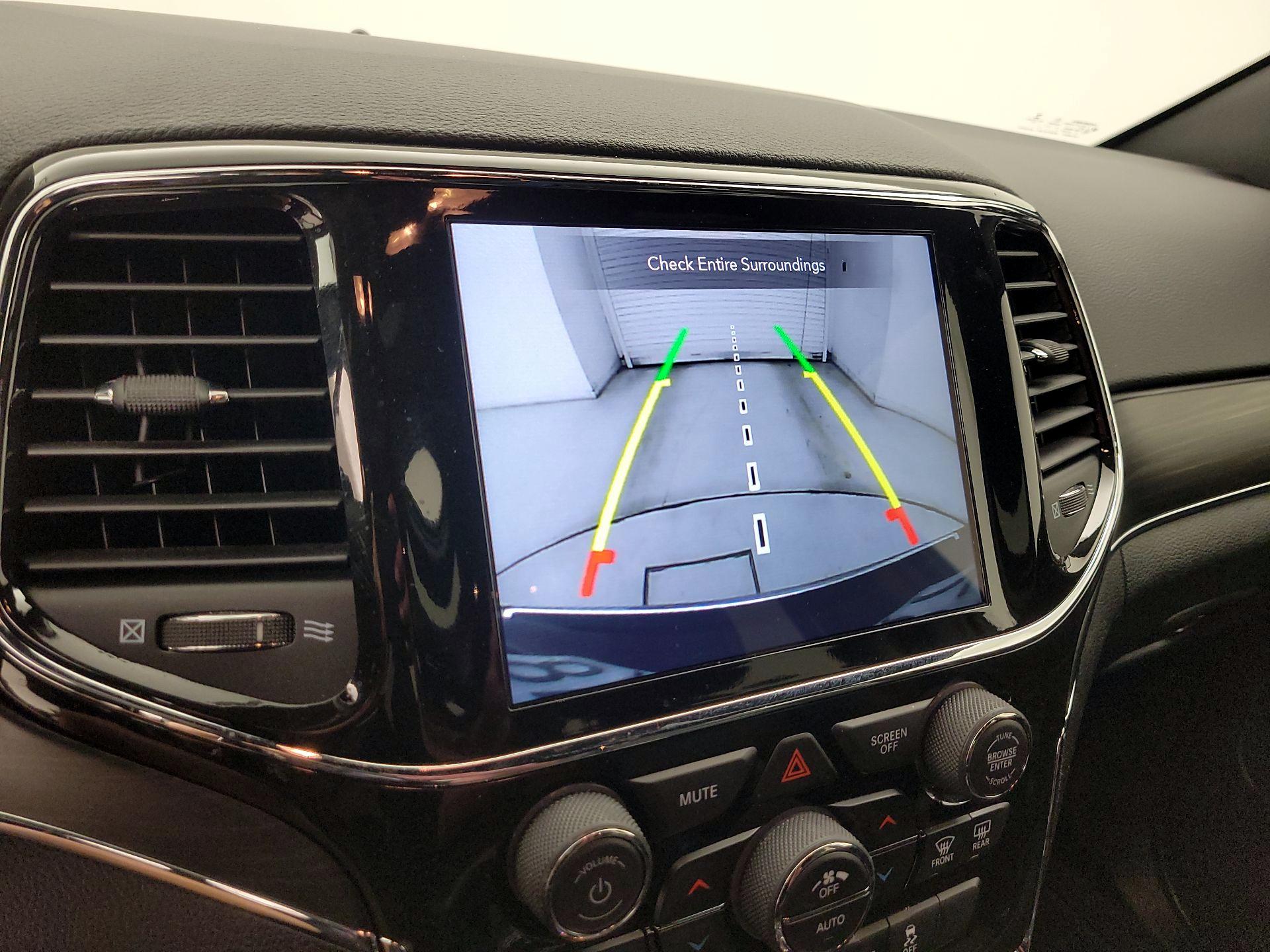 Thumbnail: 2021 Jeep Grand Cherokee - 15