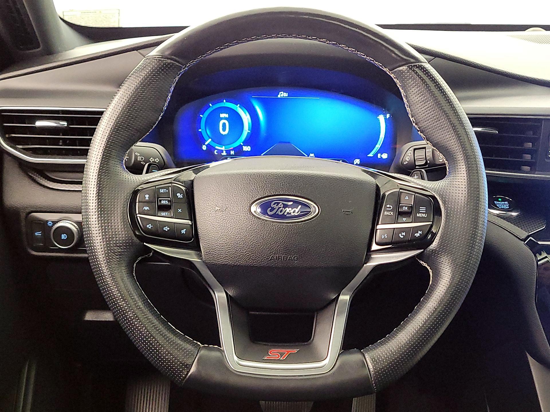 Thumbnail: 2021 Ford Explorer - 10