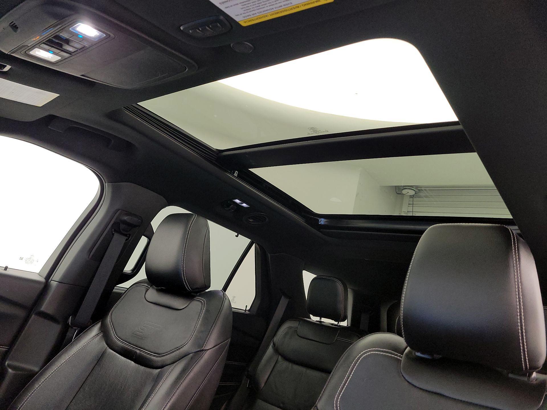 Thumbnail: 2021 Ford Explorer - 20