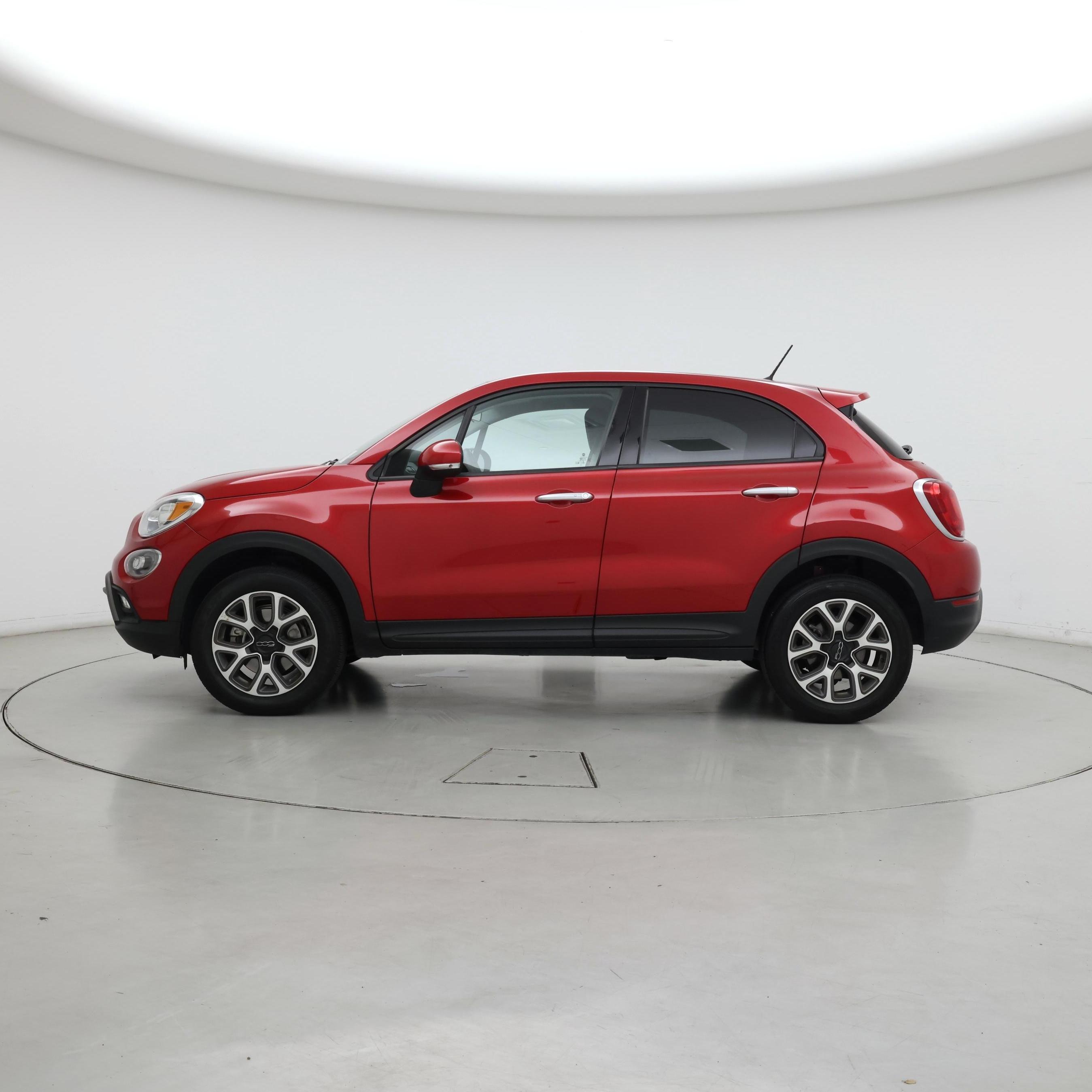Thumbnail: 2016 Fiat 500X - 3