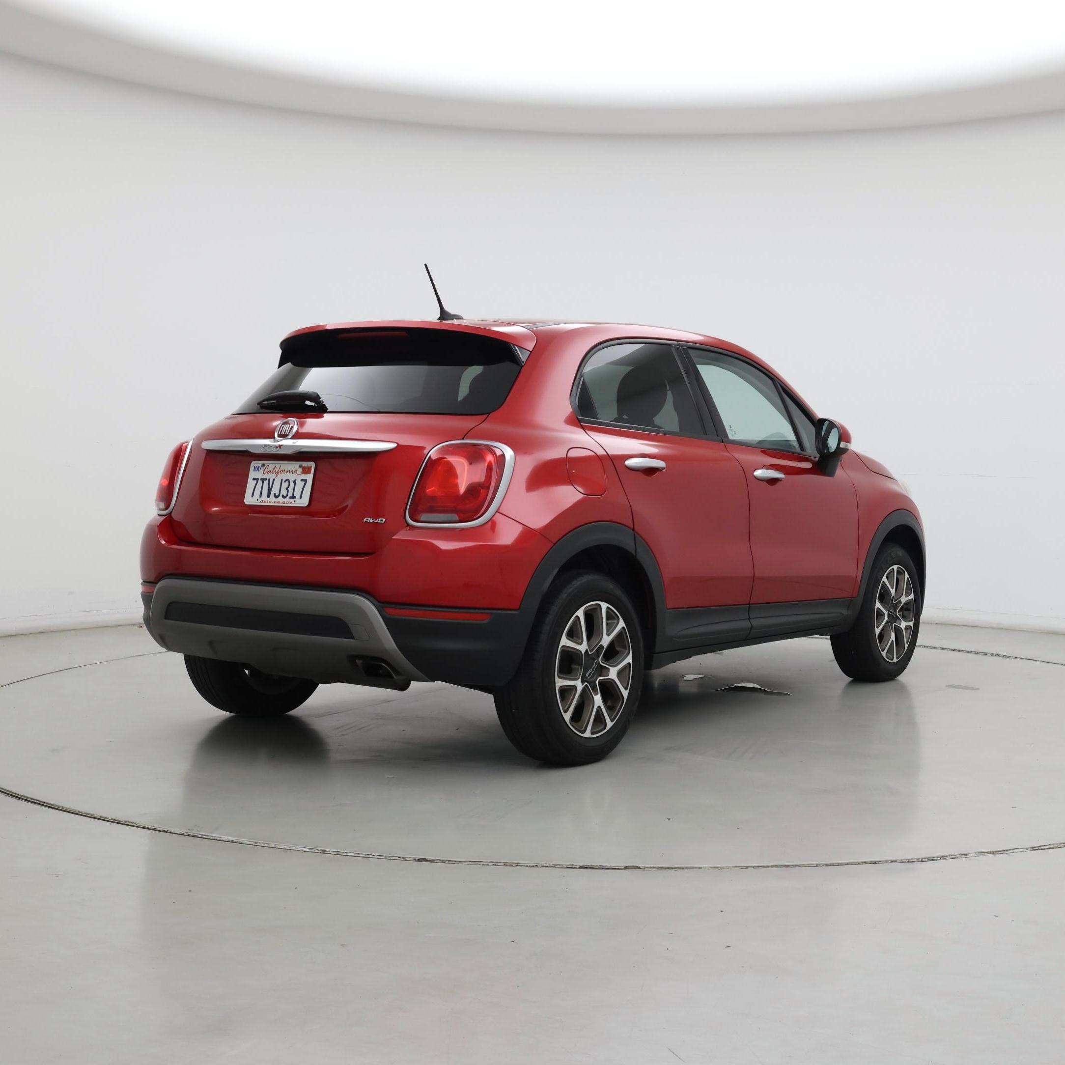 Thumbnail: 2016 Fiat 500X - 8