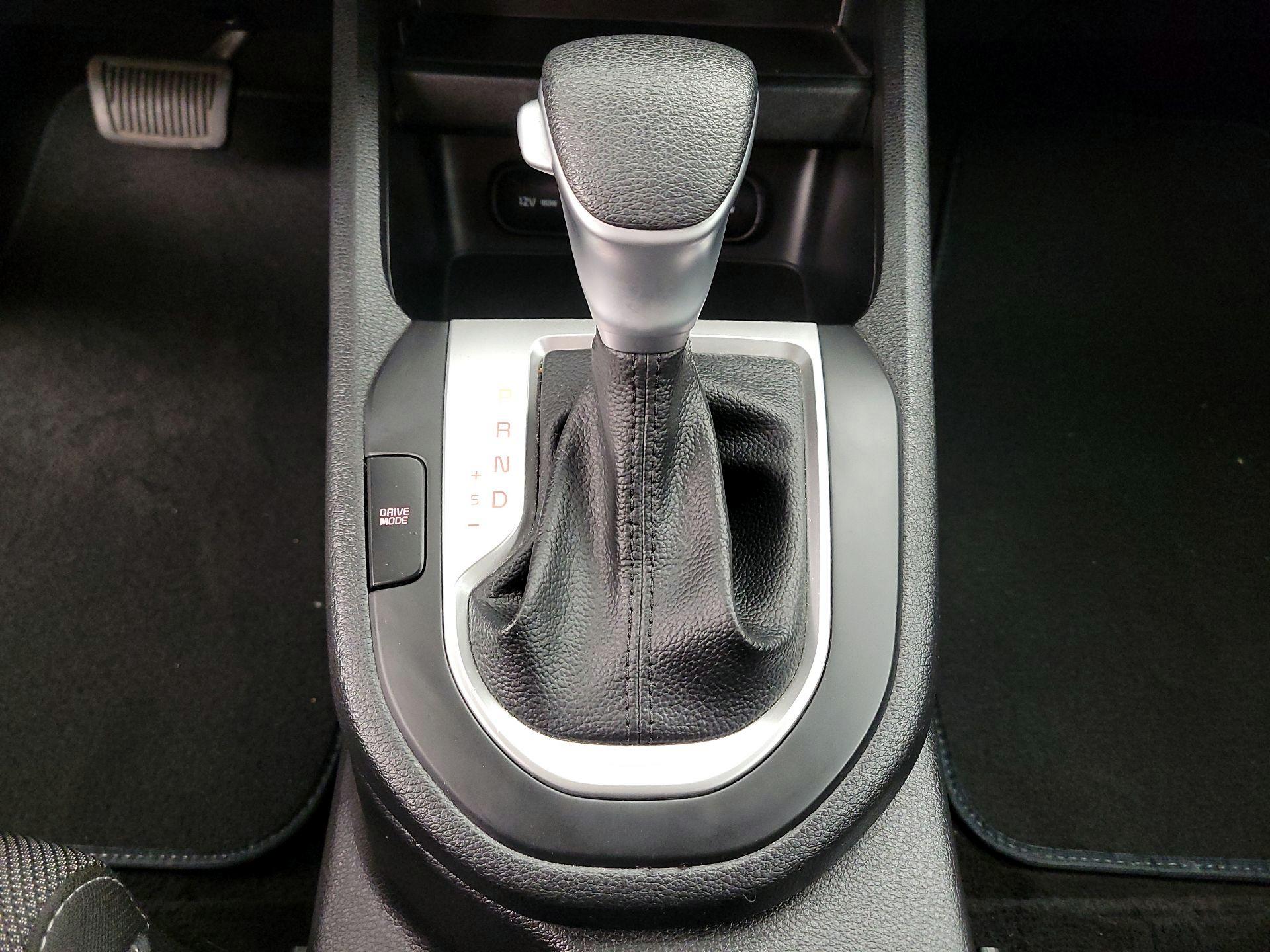 Thumbnail: 2023 Kia Forte - 17
