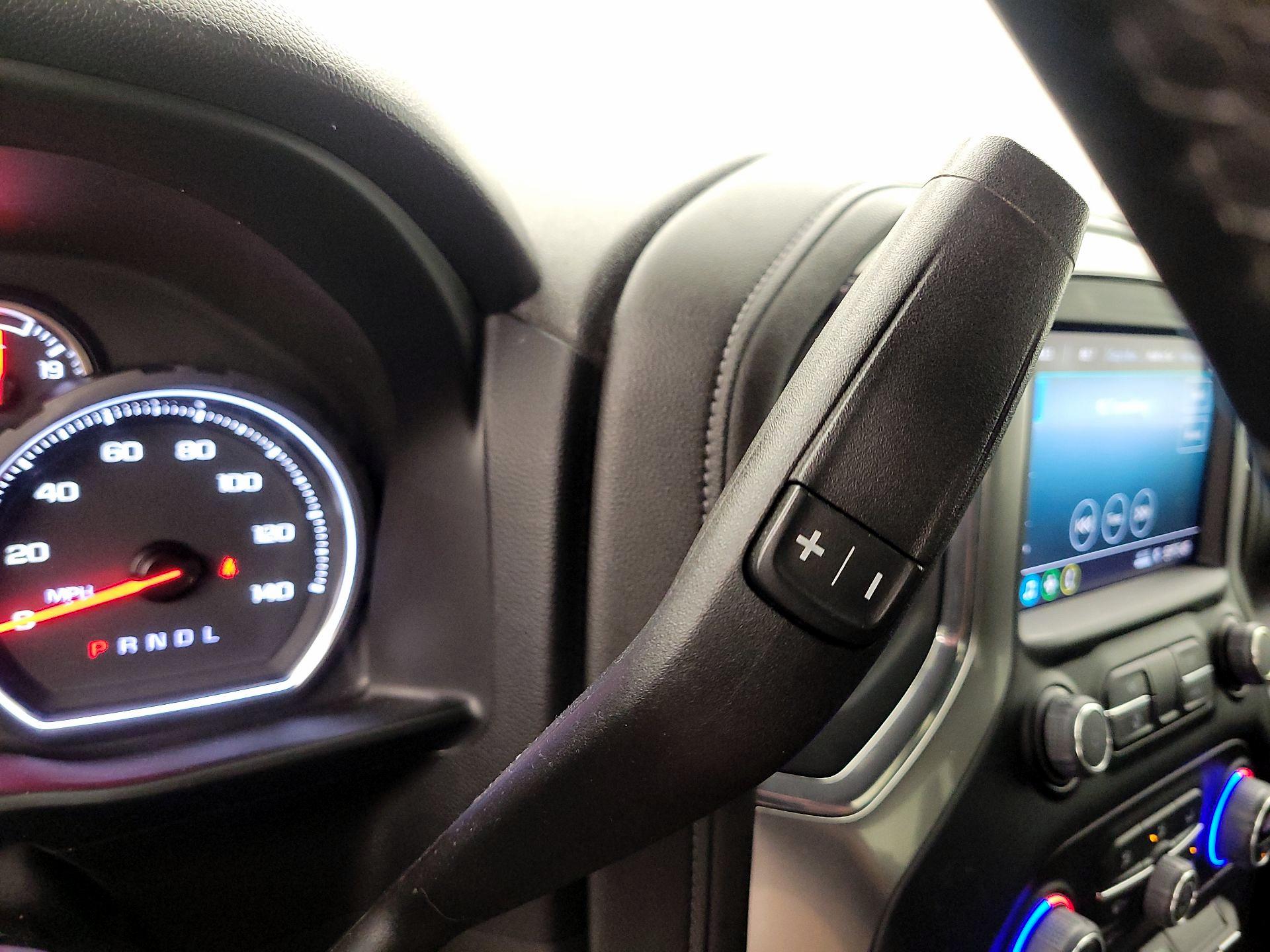Thumbnail: 2022 Chevrolet Silverado 1500 - 17