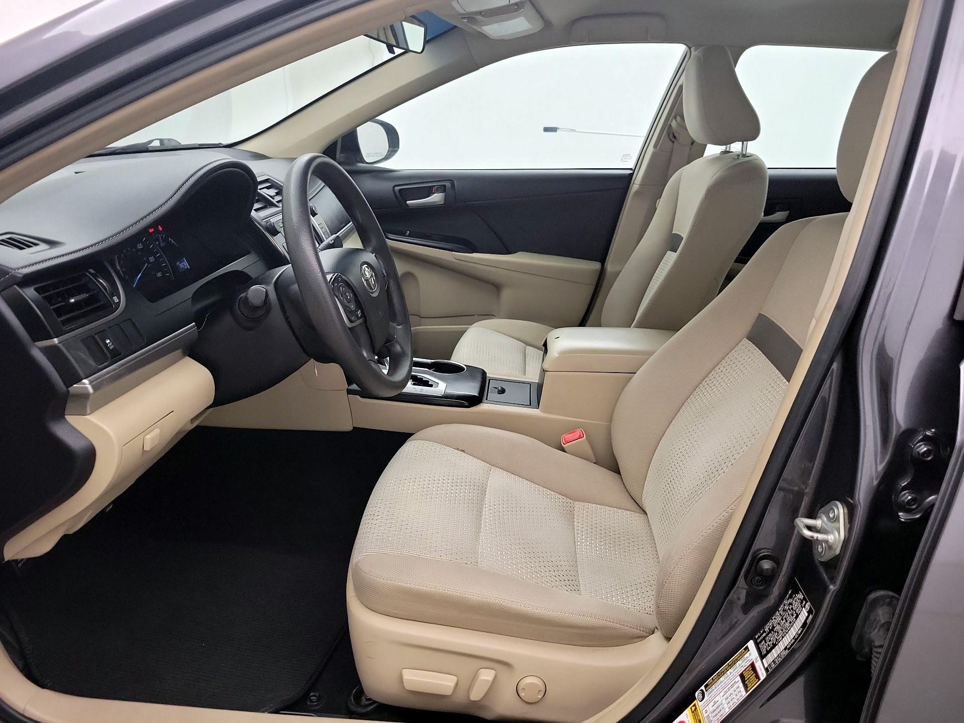 Thumbnail: 2014 Toyota Camry - 11