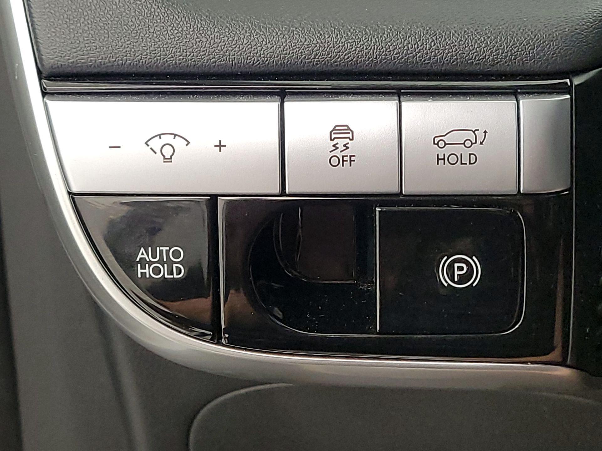 Thumbnail: 2023 Hyundai Ioniq 5 - 13