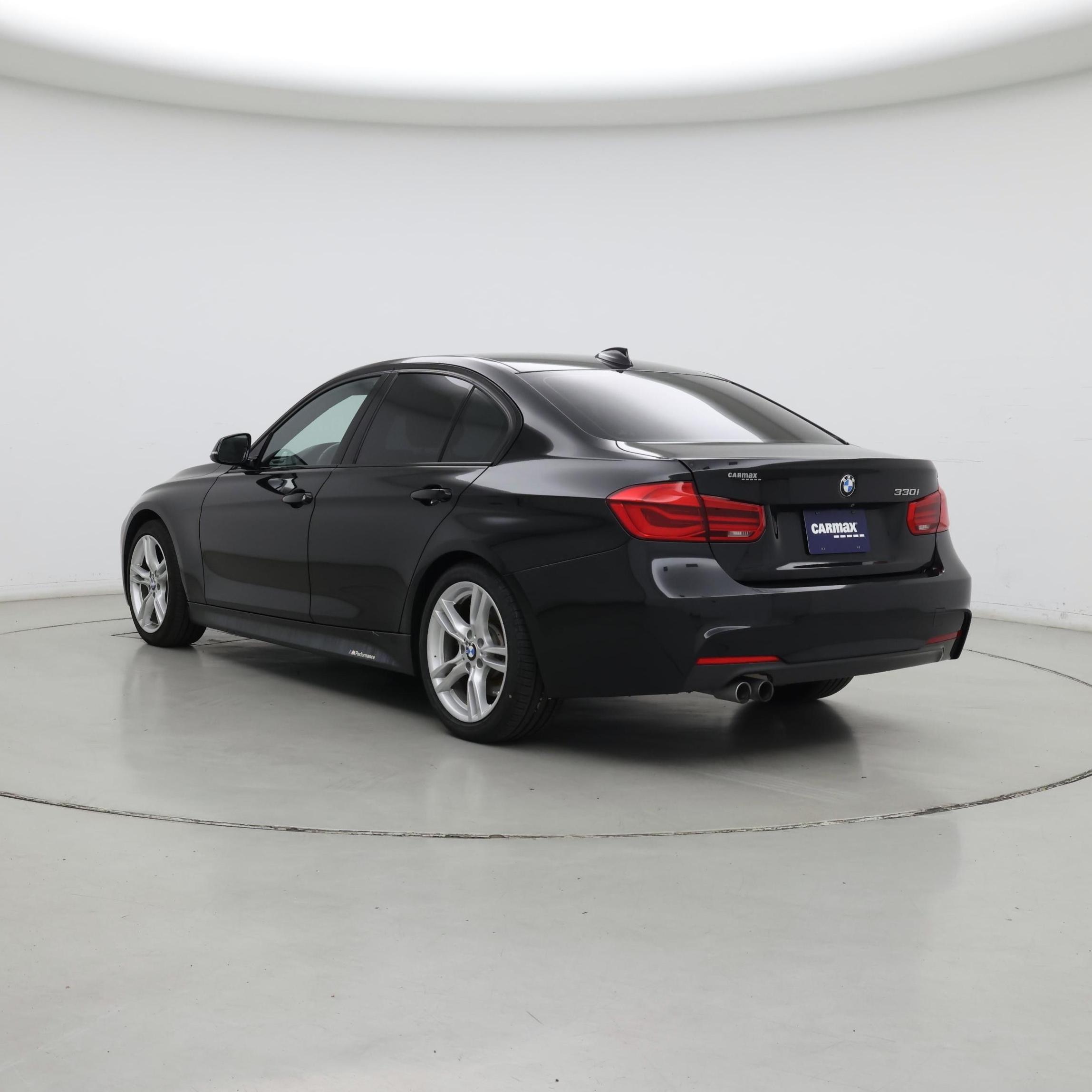 Thumbnail: 2018 BMW 3 Series - 2