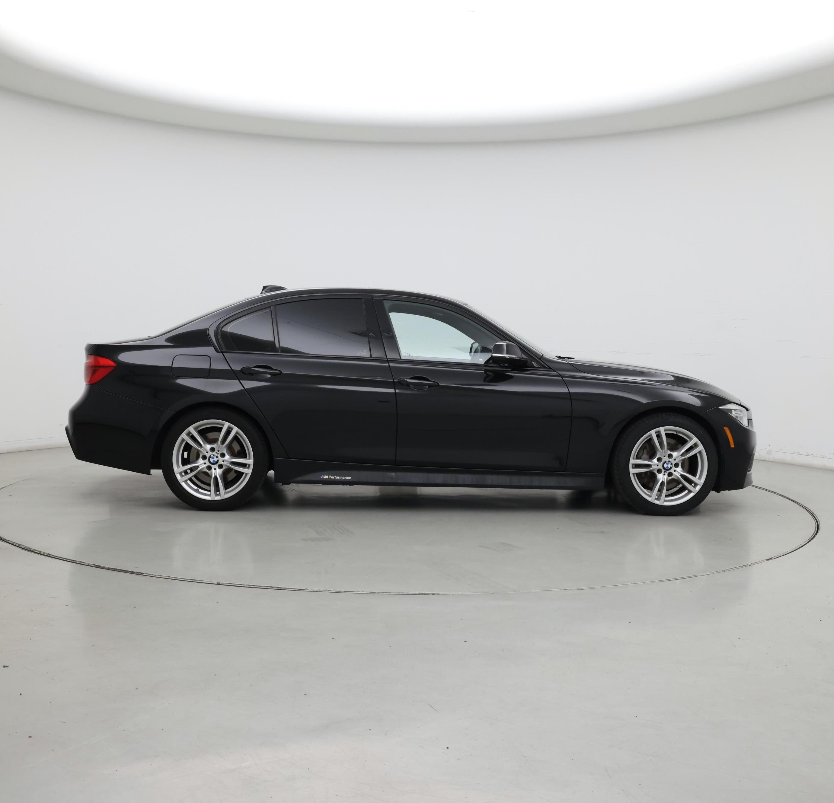 Thumbnail: 2018 BMW 3 Series - 7