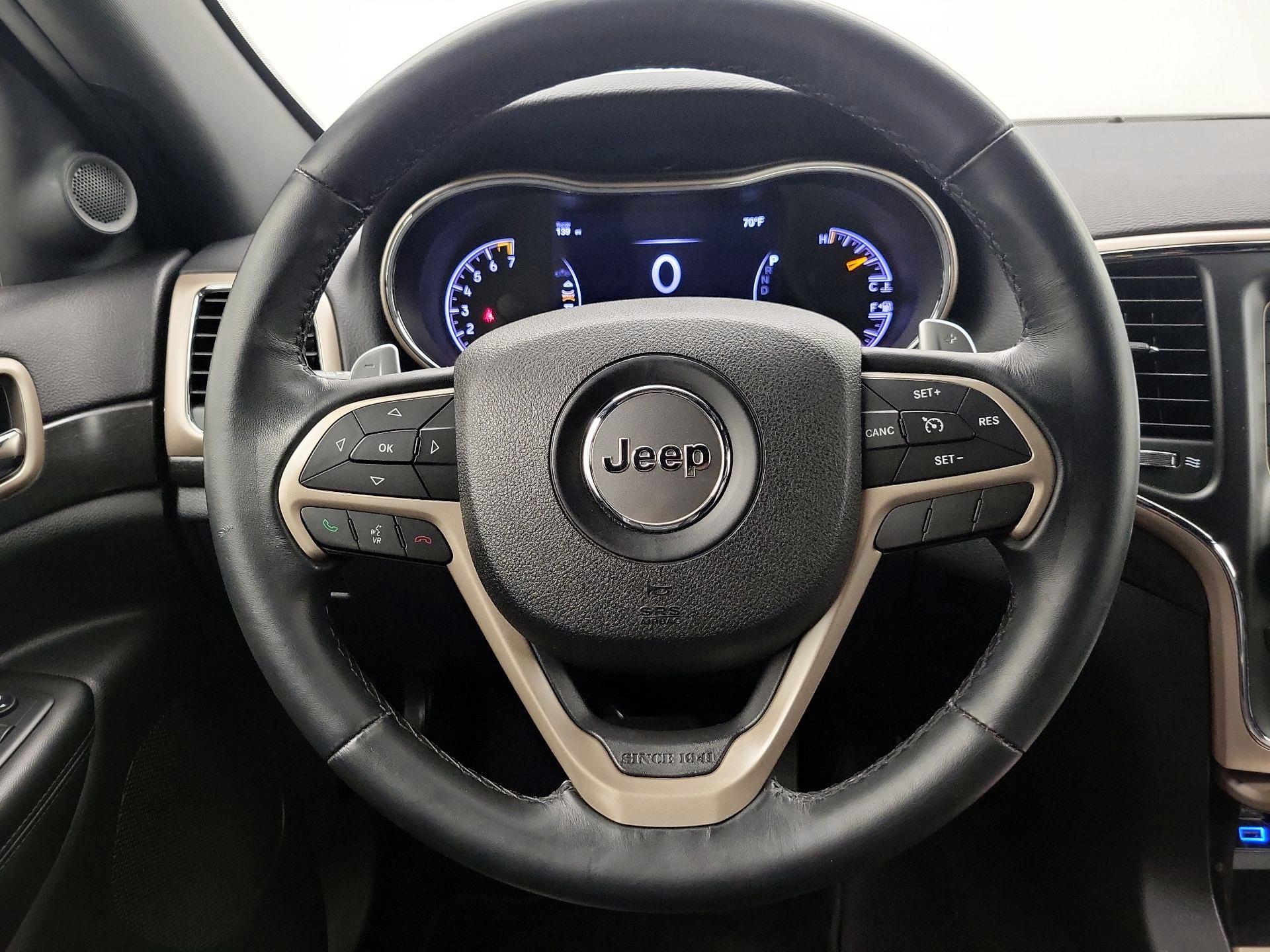 Thumbnail: 2017 Jeep Grand Cherokee - 10