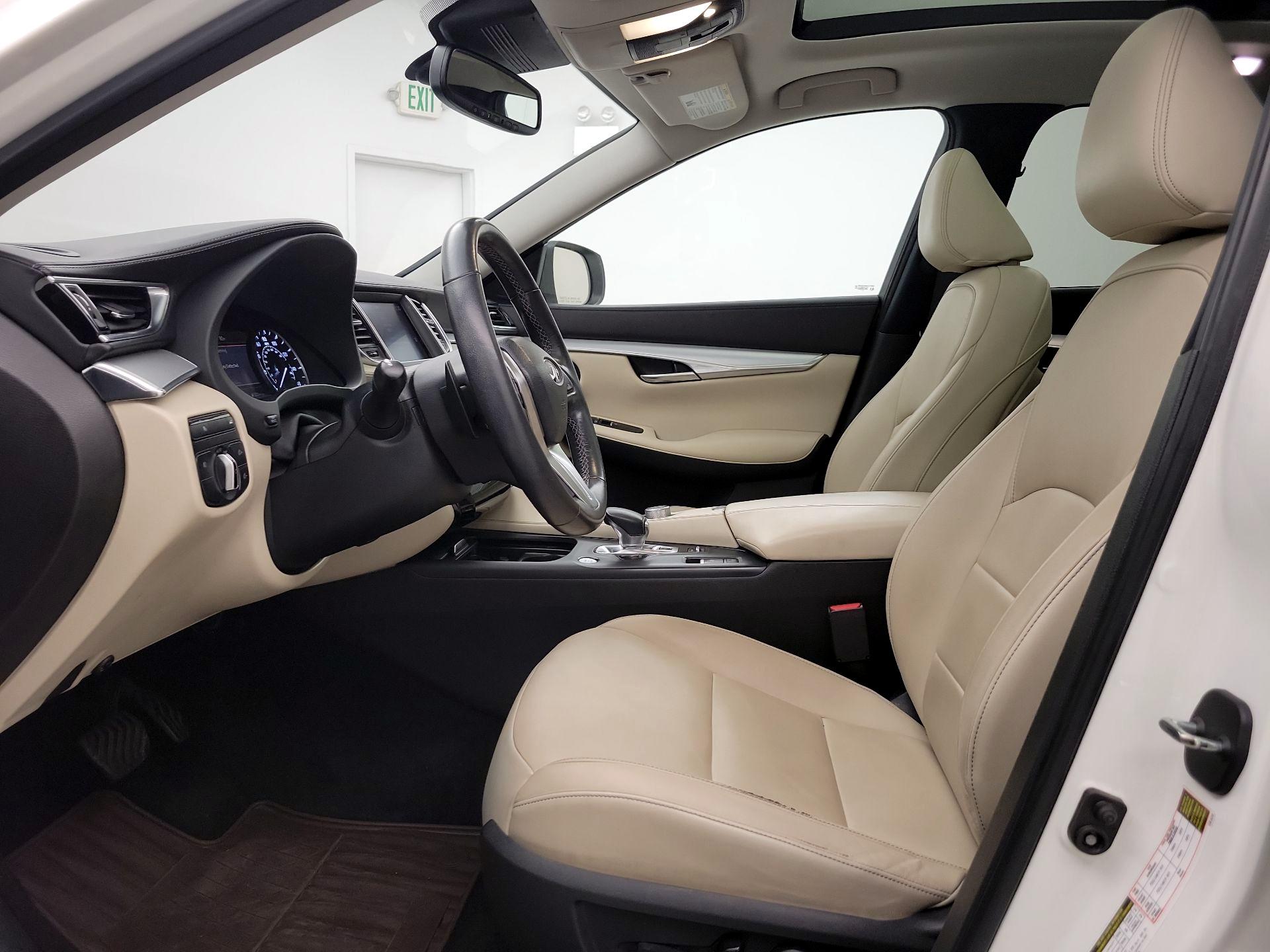 Thumbnail: 2020 INFINITI QX50 - 11