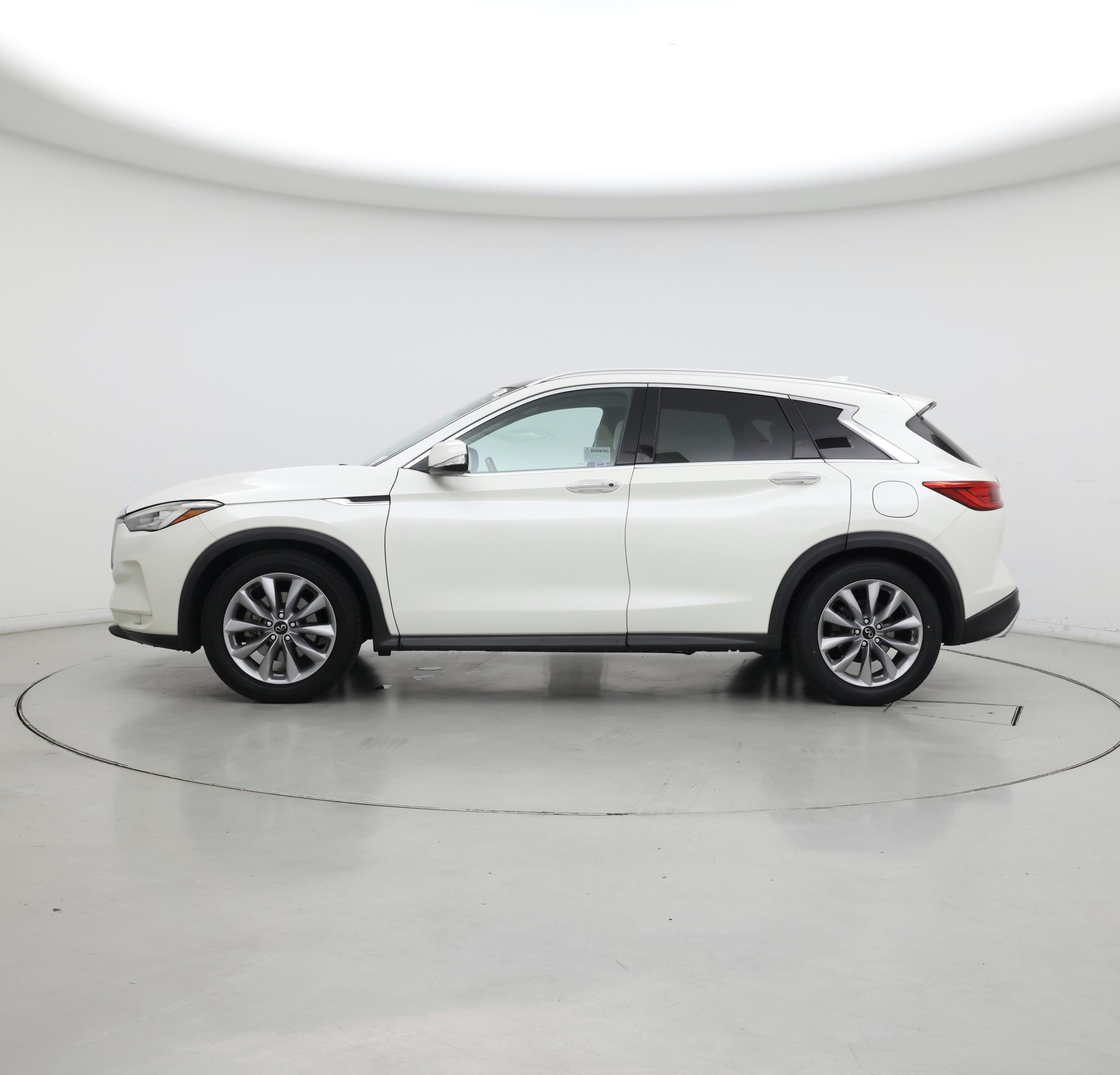Thumbnail: 2020 INFINITI QX50 - 3