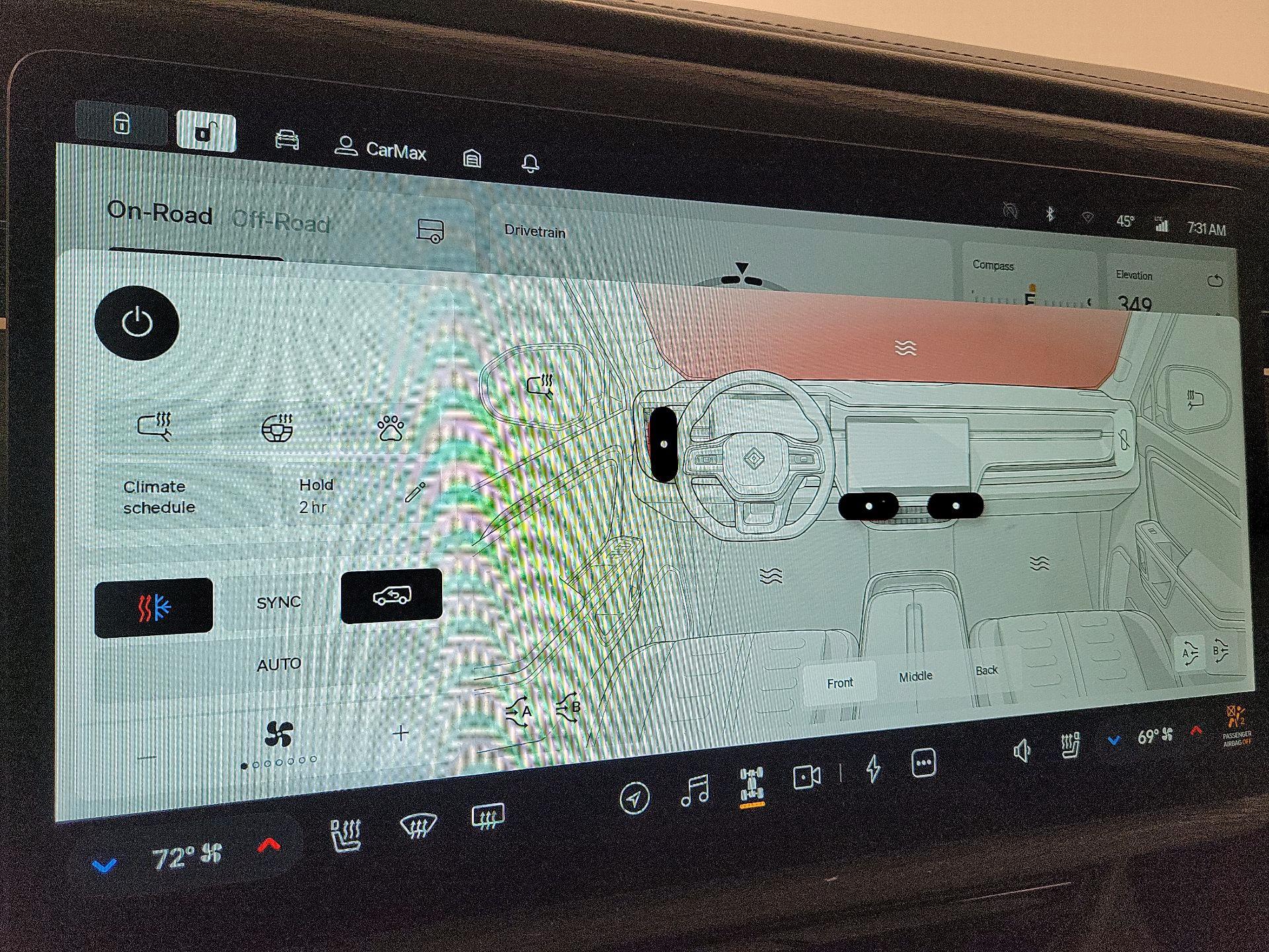 Thumbnail: 2023 Rivian R1S - 16
