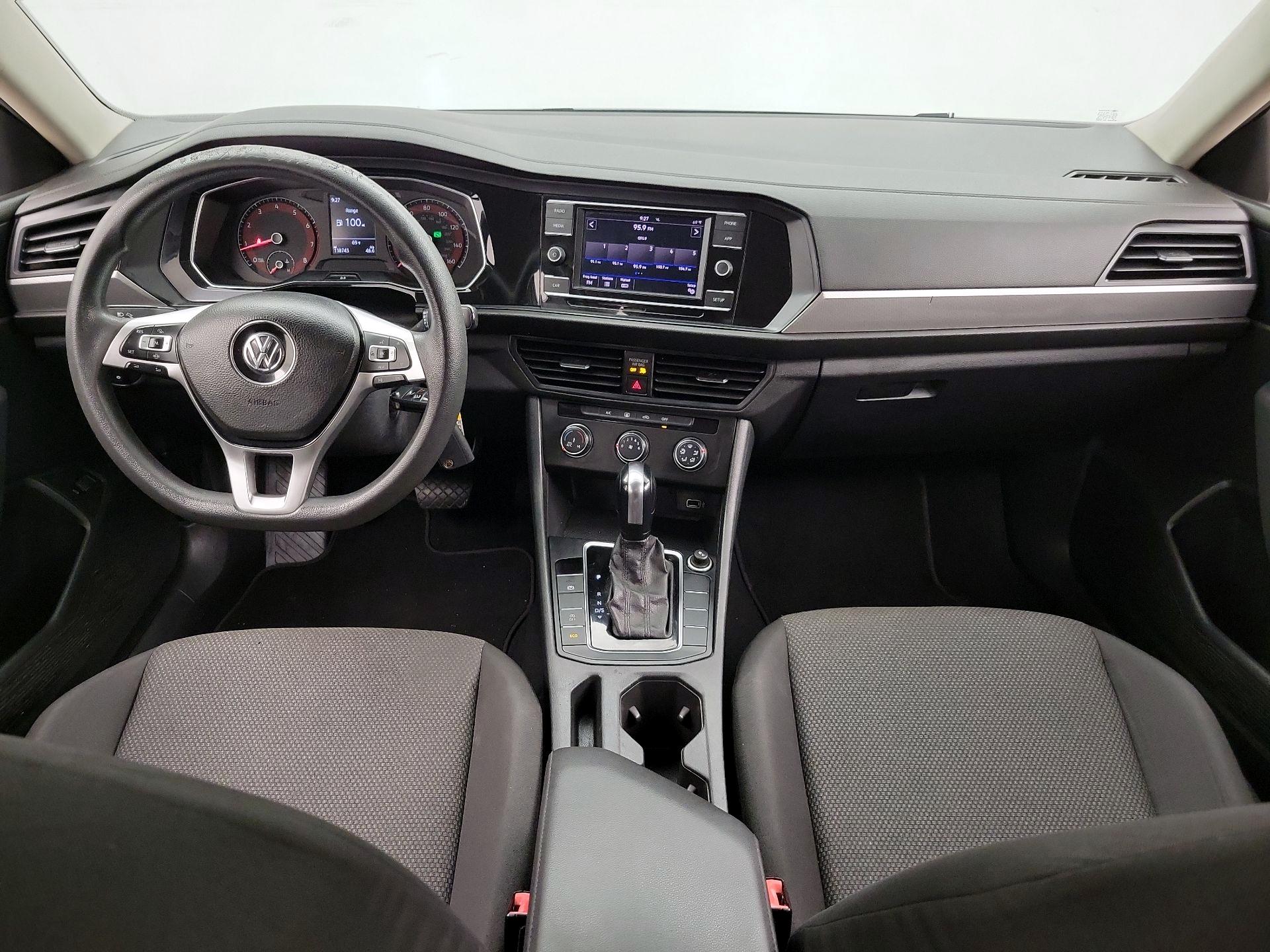 Thumbnail: 2019 Volkswagen Jetta - 9