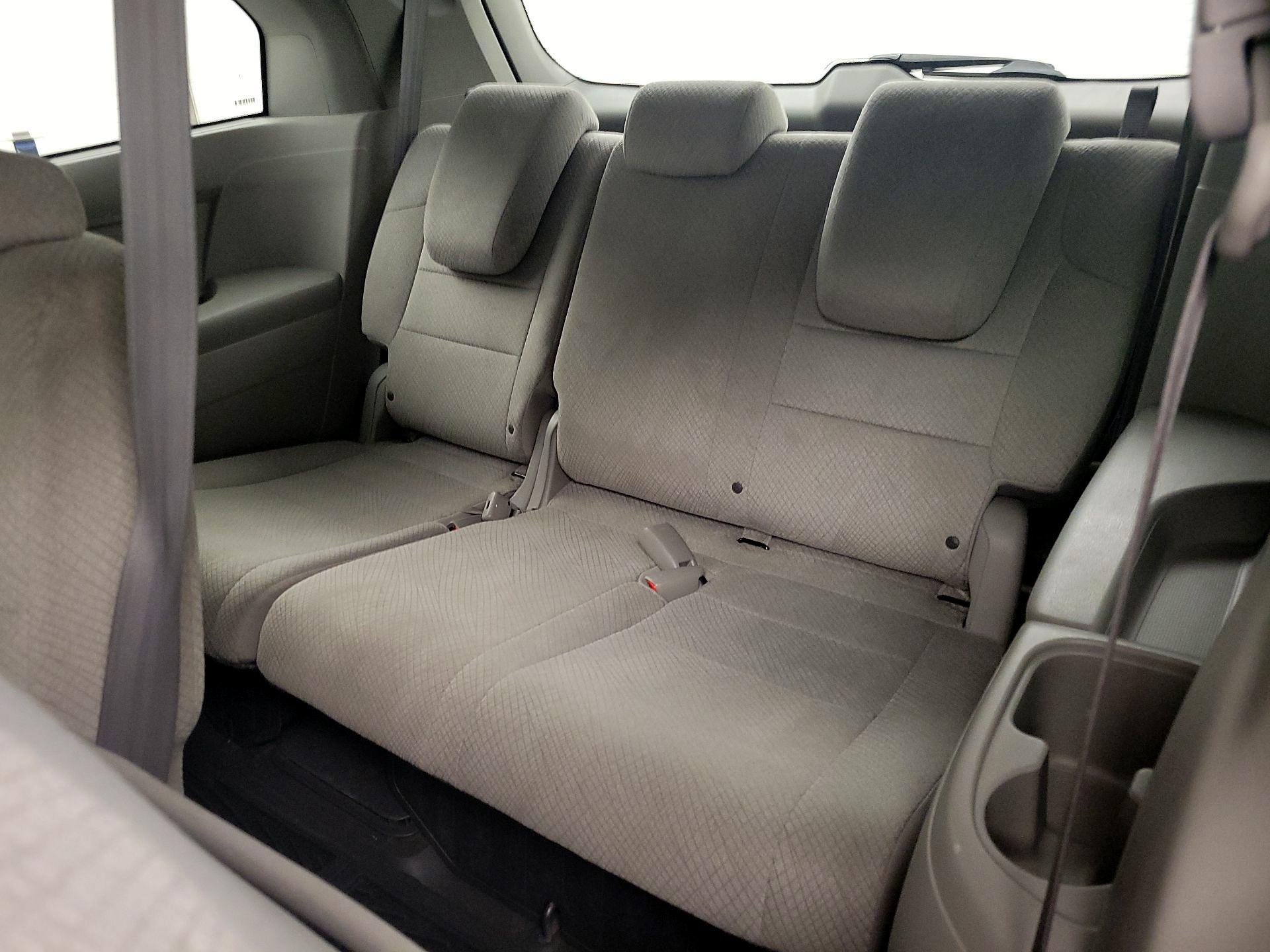 Thumbnail: 2016 Honda Odyssey - 20