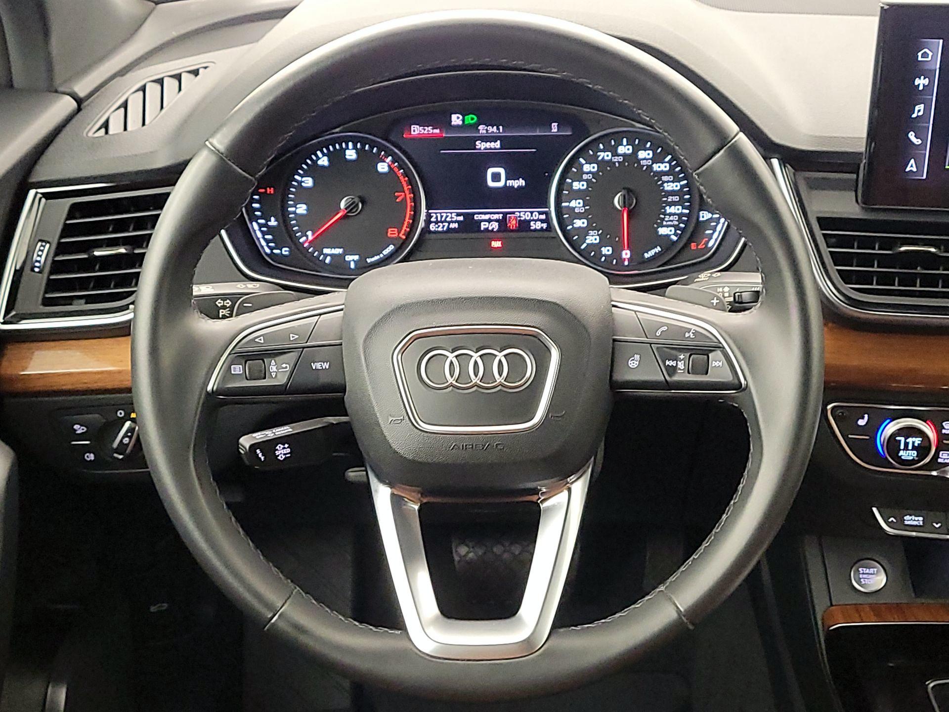 Thumbnail: 2022 Audi Q5 - 10