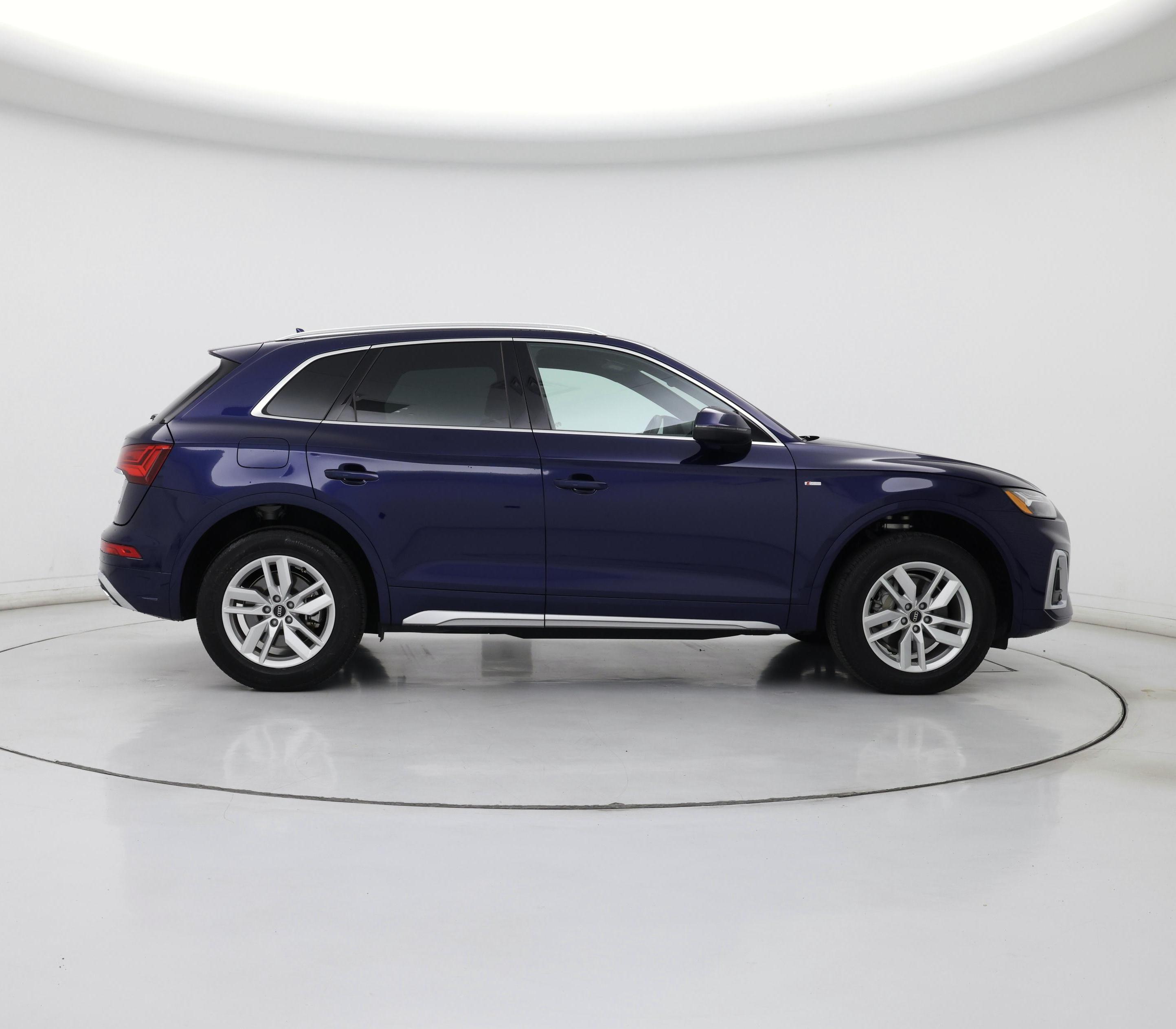 Thumbnail: 2022 Audi Q5 - 7