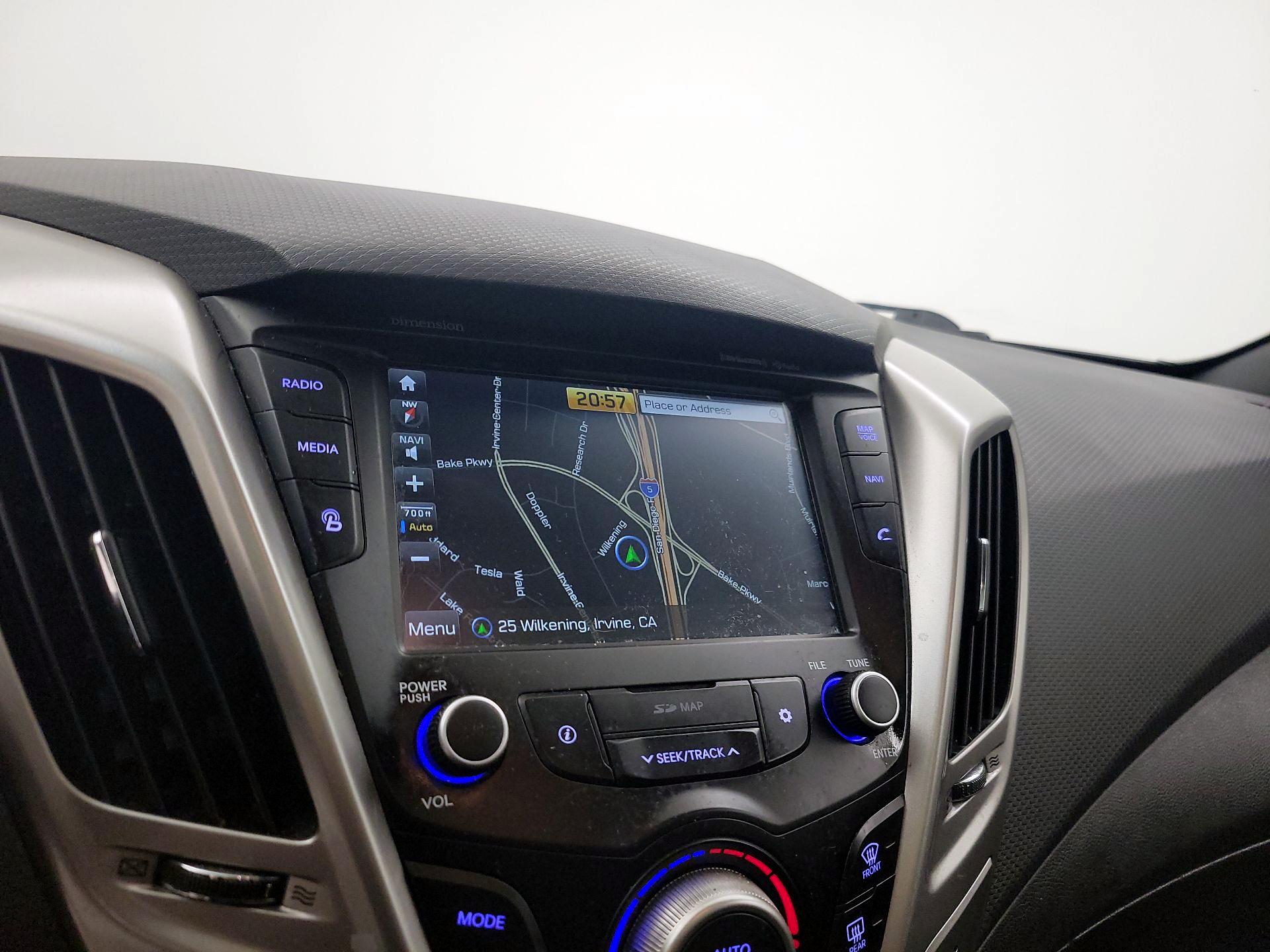 Thumbnail: 2017 Hyundai Veloster - 14