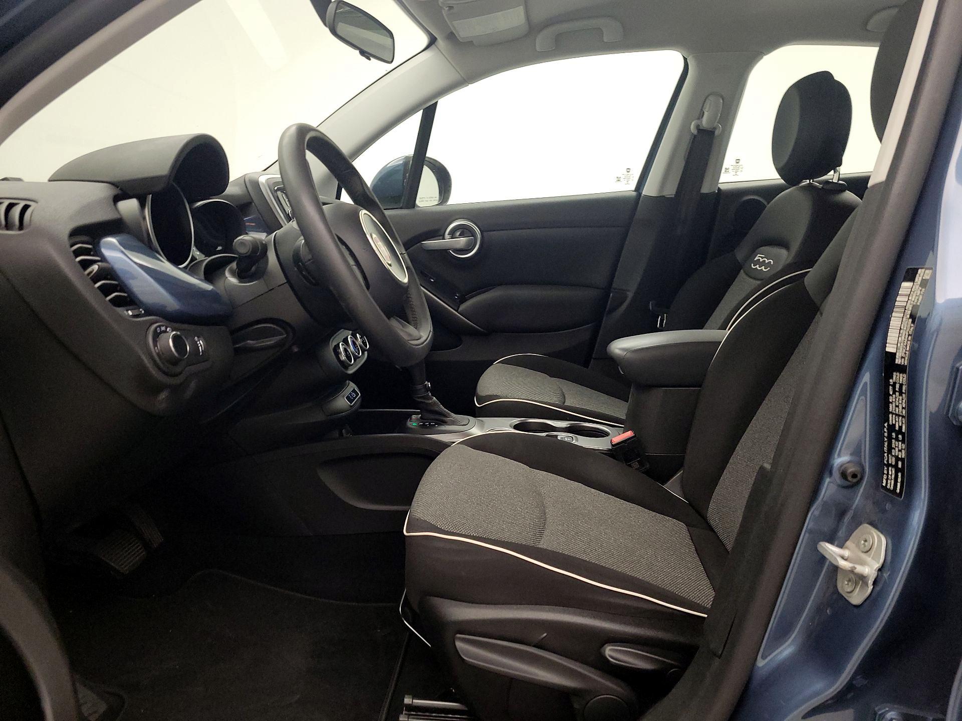 Thumbnail: 2017 Fiat 500X - 11