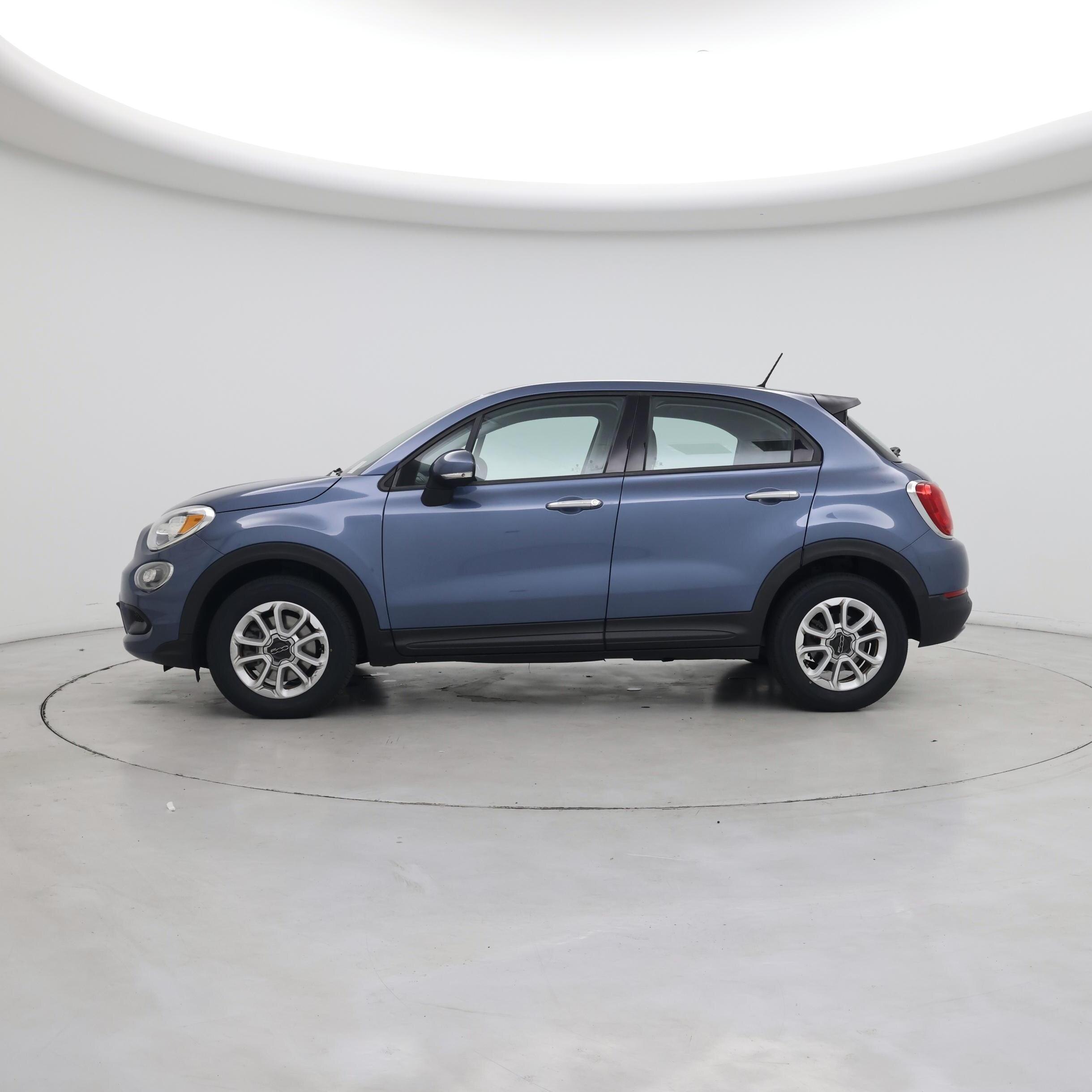 Thumbnail: 2017 Fiat 500X - 3