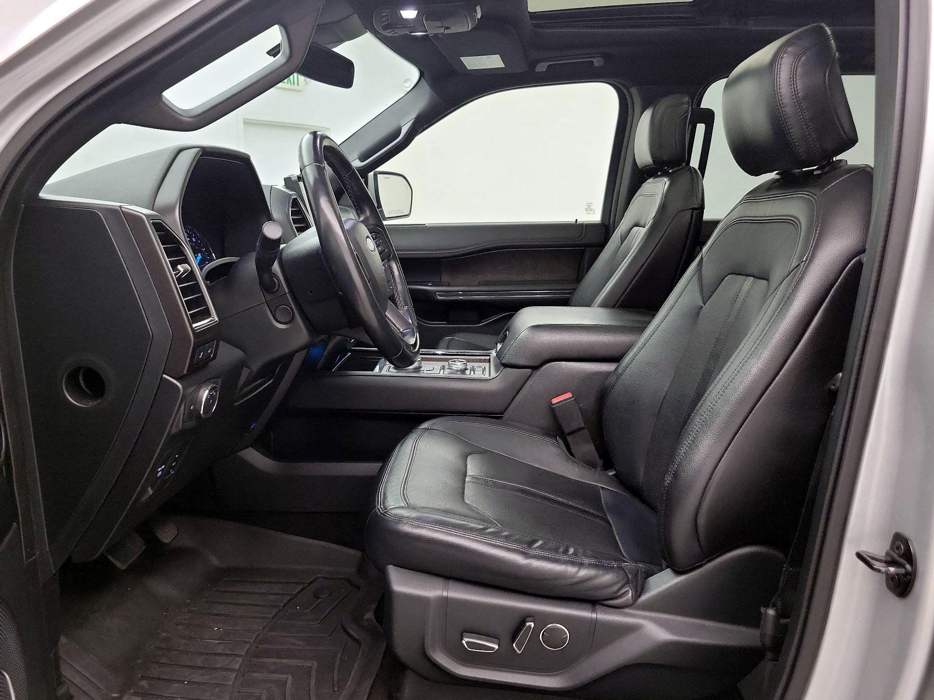 Thumbnail: 2019 Ford Expedition - 11
