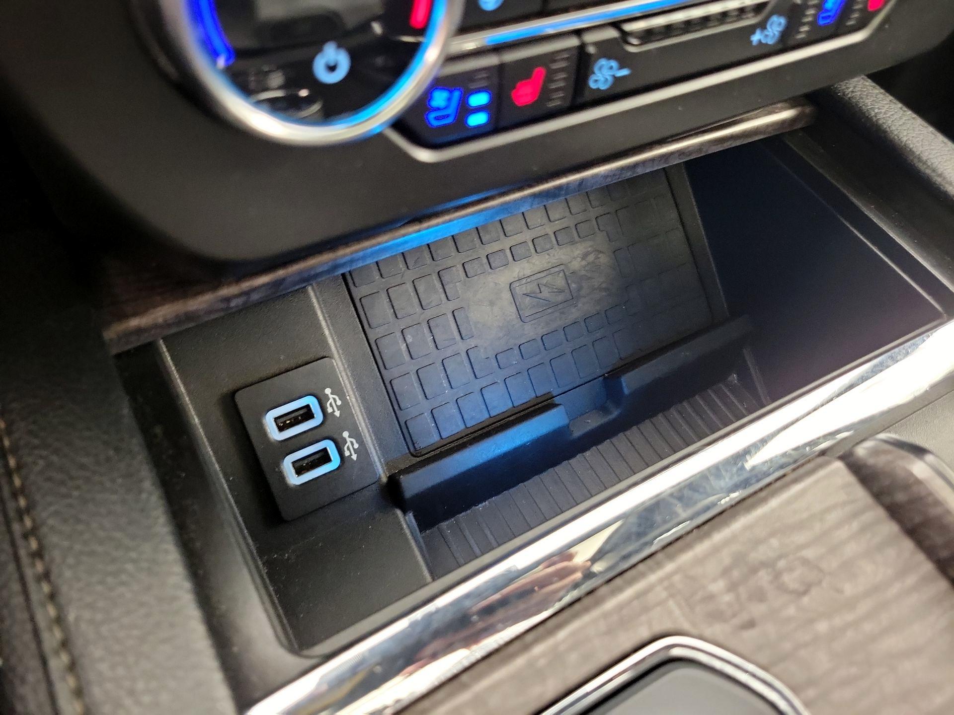 Thumbnail: 2019 Ford Expedition - 18
