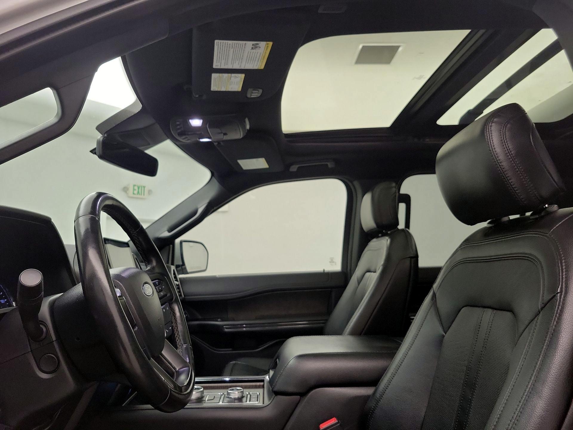 Thumbnail: 2019 Ford Expedition - 19