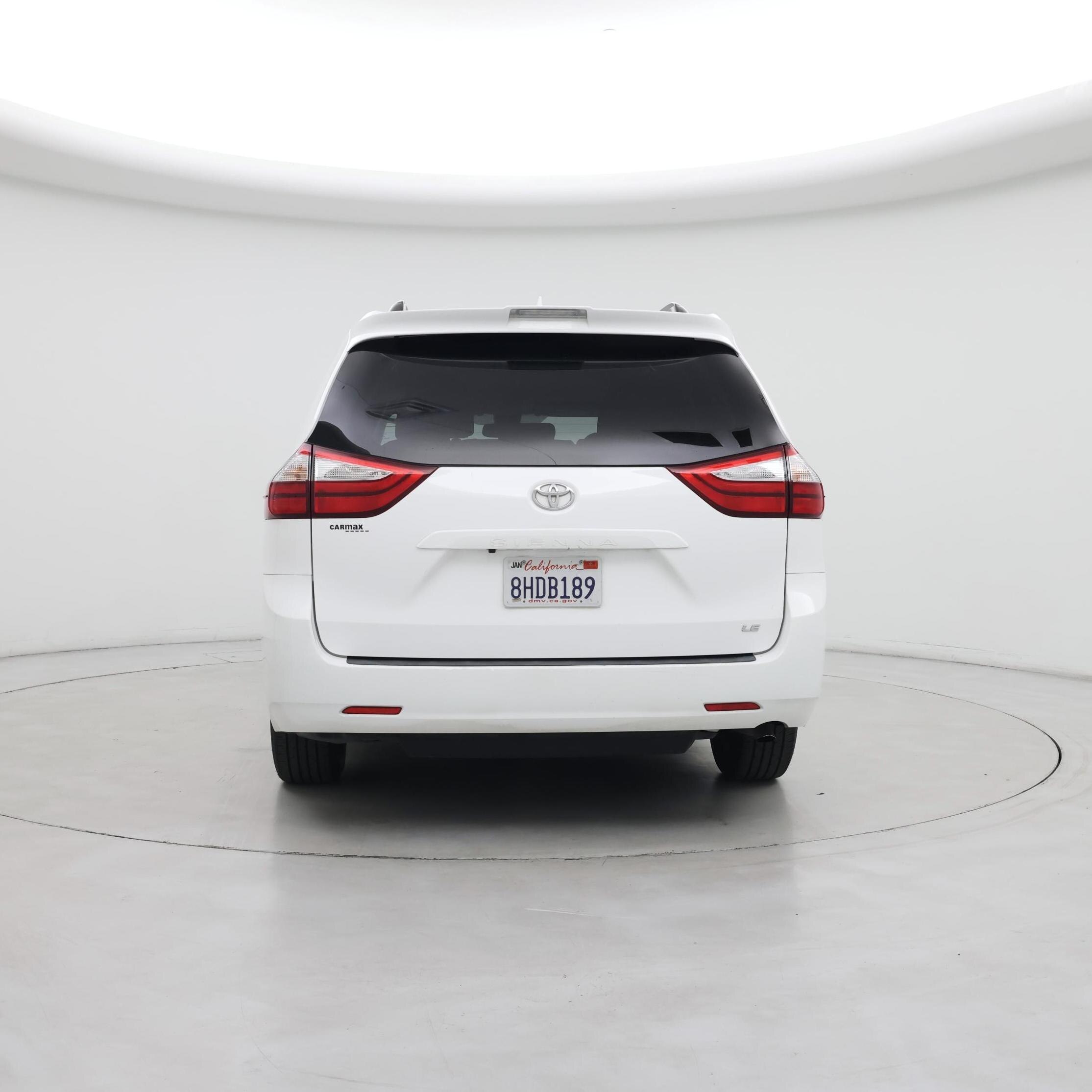 Thumbnail: 2019 Toyota Sienna - 6