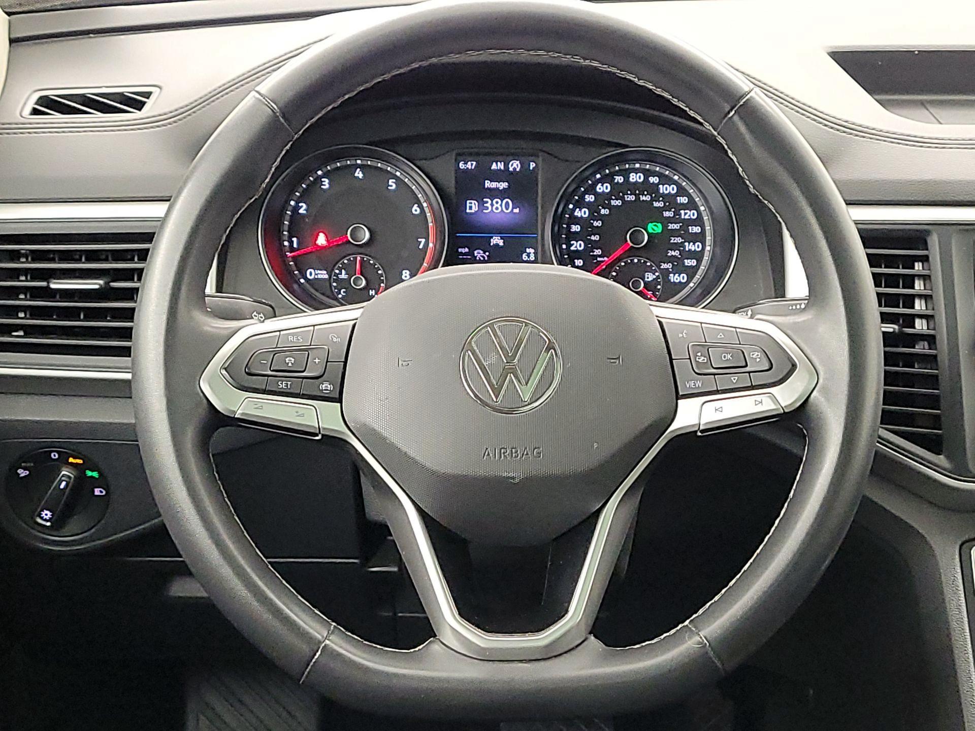 Thumbnail: 2021 Volkswagen Atlas - 10