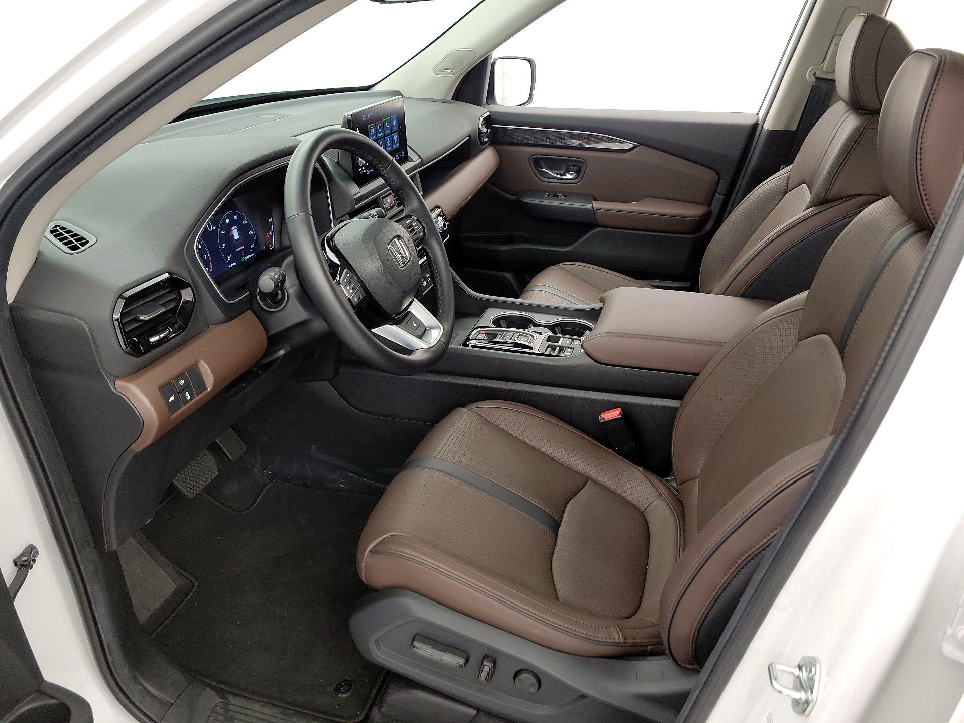 Thumbnail: 2024 Honda Pilot - 11