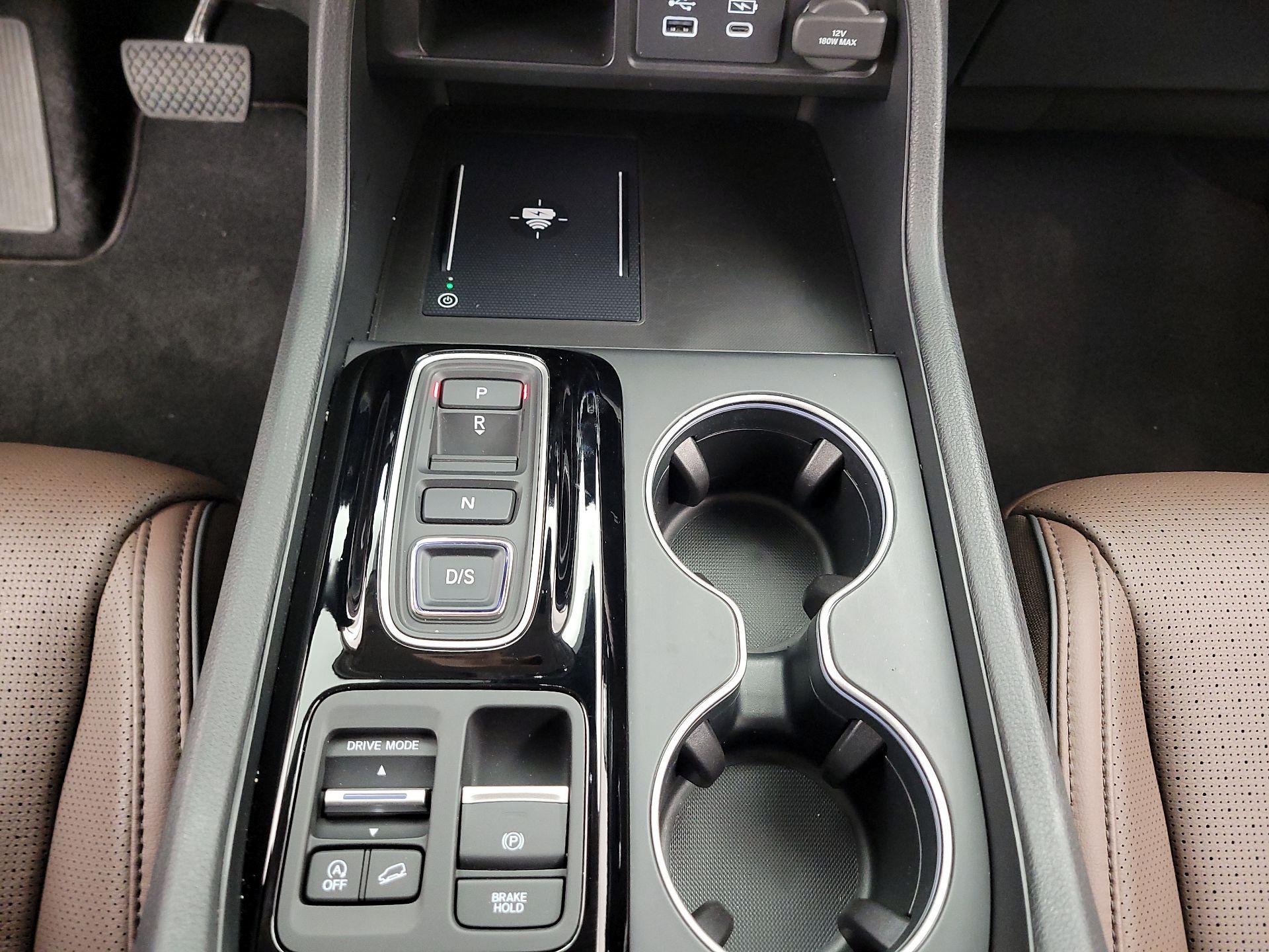 Thumbnail: 2024 Honda Pilot - 18