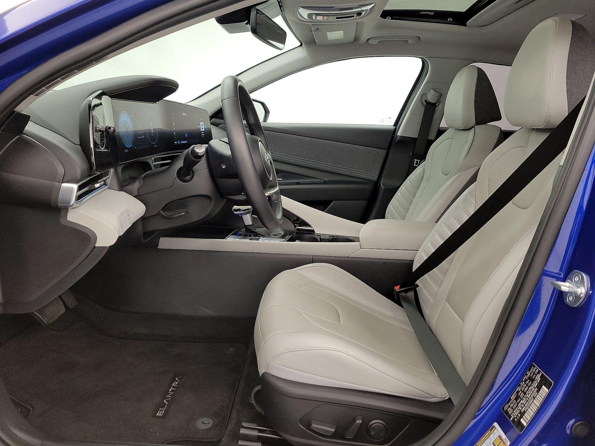 Thumbnail: 2023 Hyundai Elantra - 11