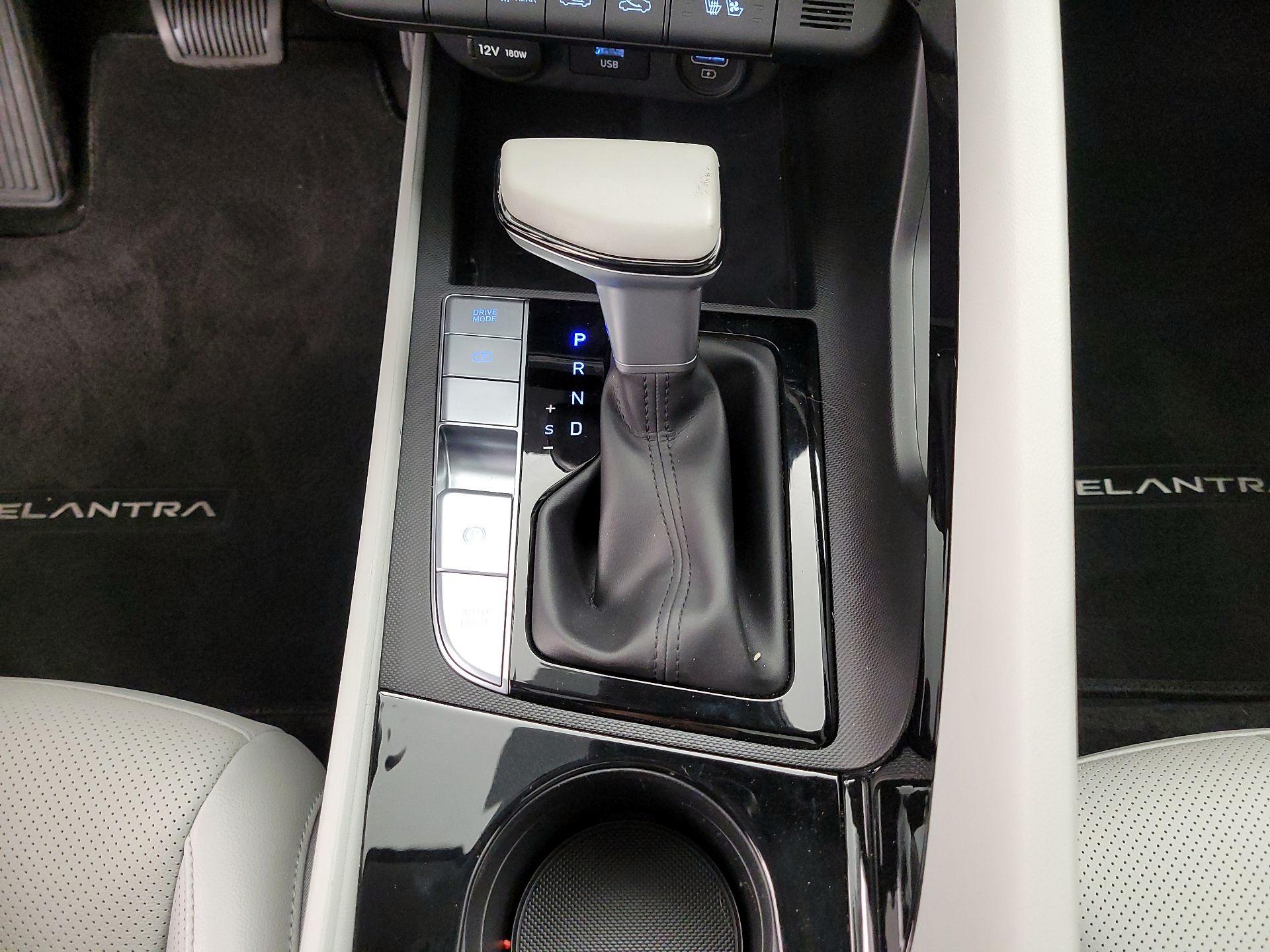 Thumbnail: 2023 Hyundai Elantra - 18