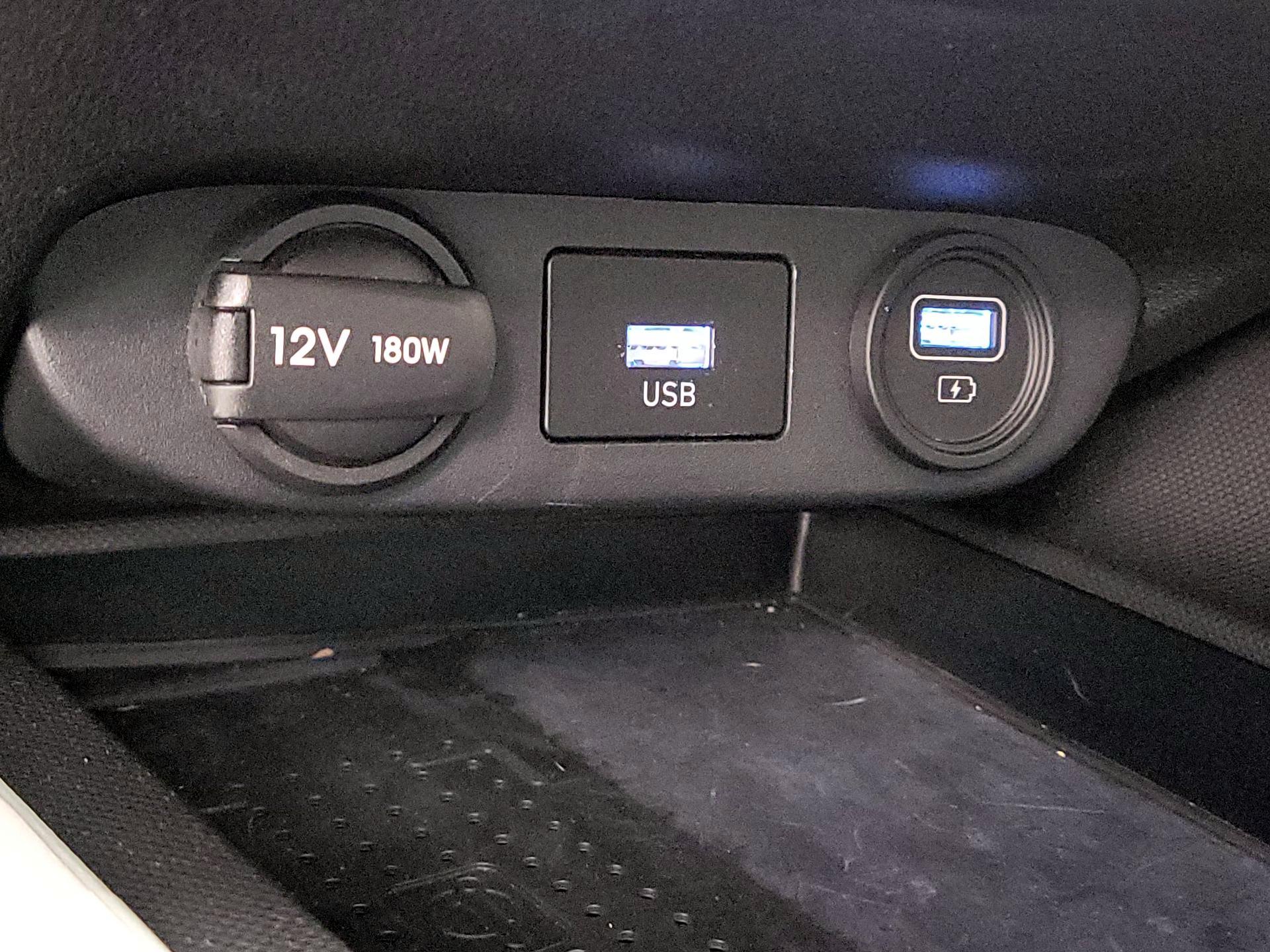 Thumbnail: 2023 Hyundai Elantra - 19