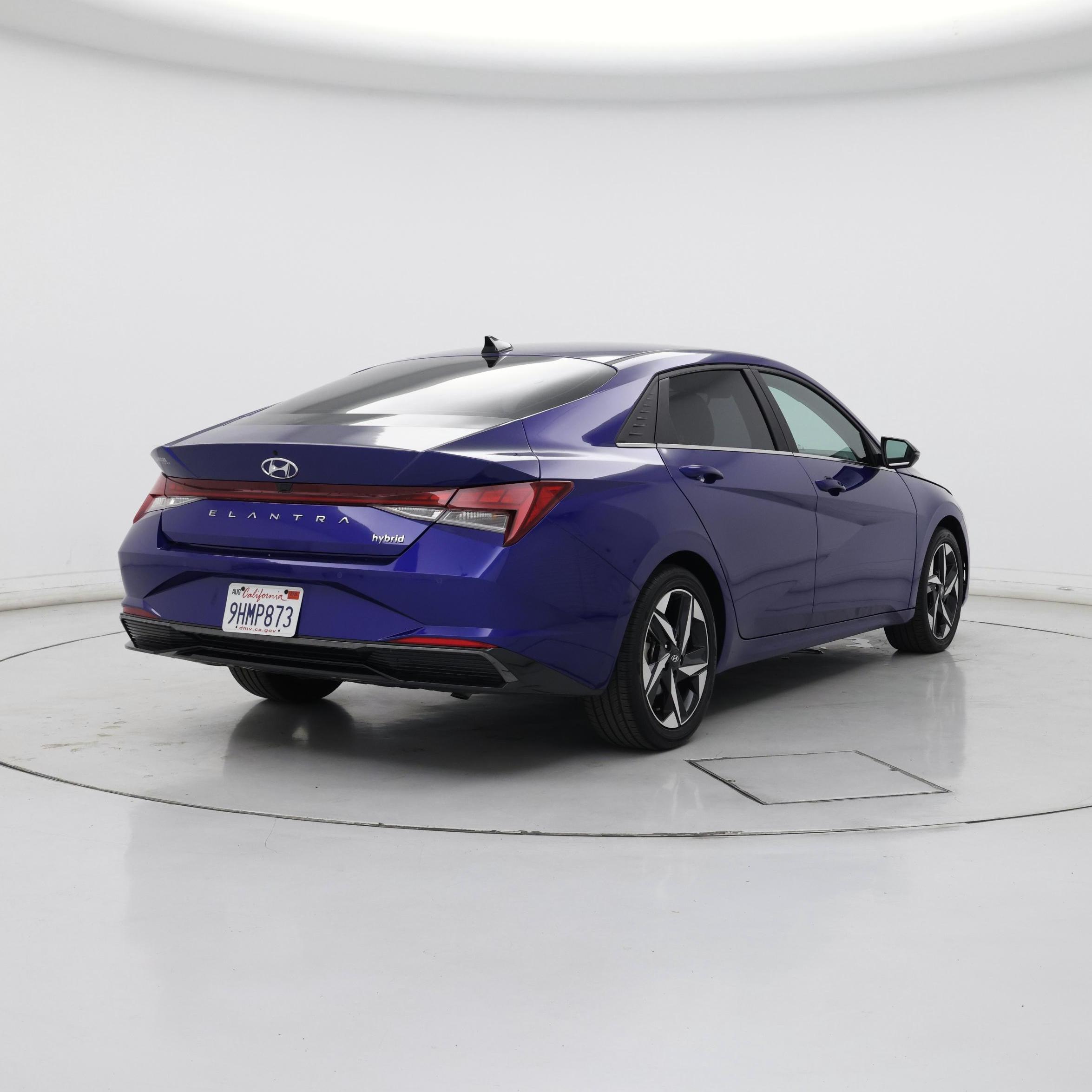 Thumbnail: 2023 Hyundai Elantra - 8