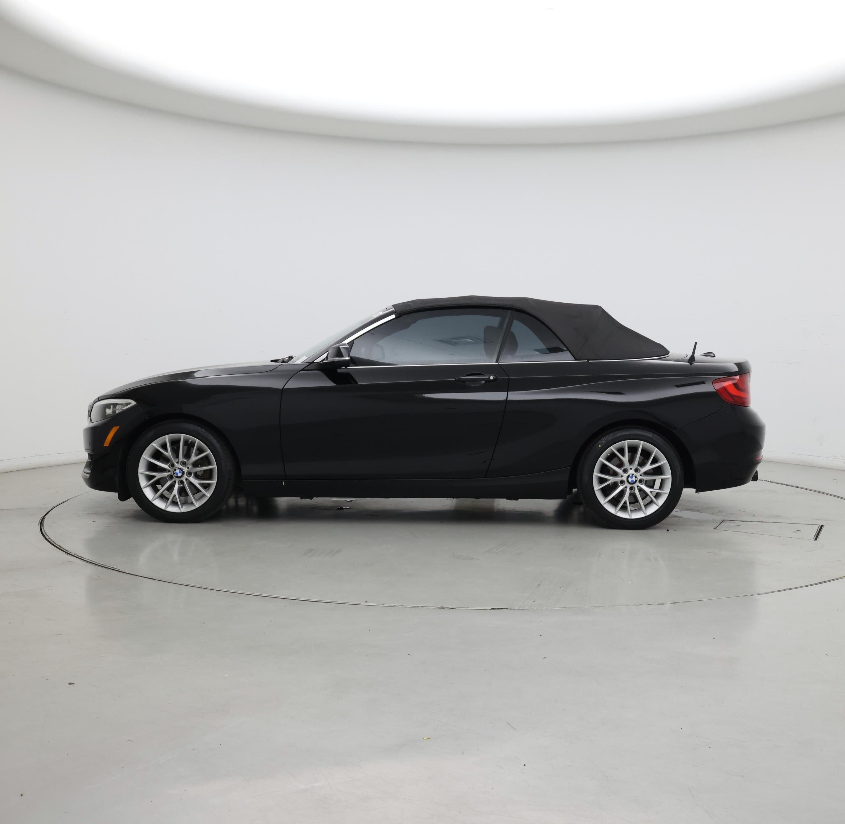 Thumbnail: 2016 BMW 2 Series - 3