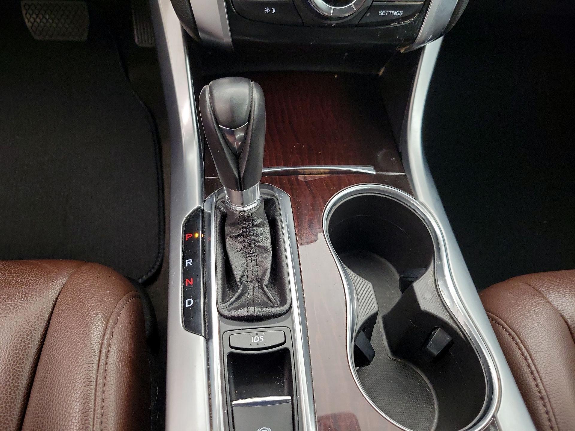 Thumbnail: 2015 Acura TLX - 17