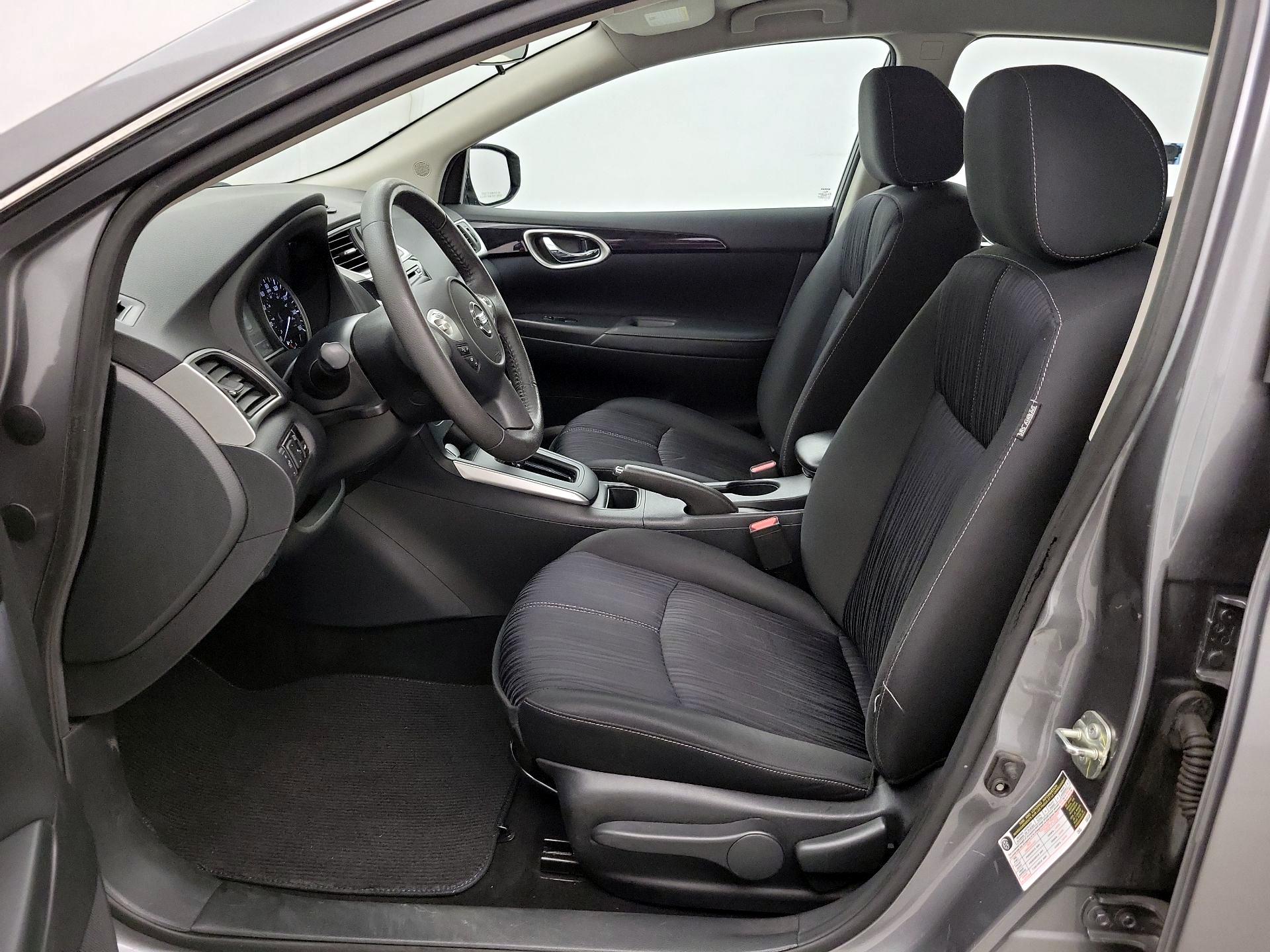 Thumbnail: 2017 Nissan Sentra - 11