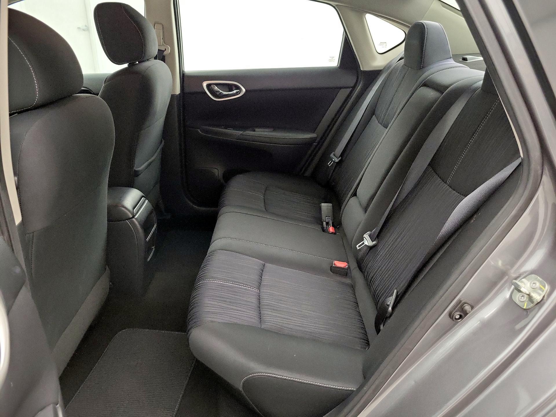 Thumbnail: 2017 Nissan Sentra - 19