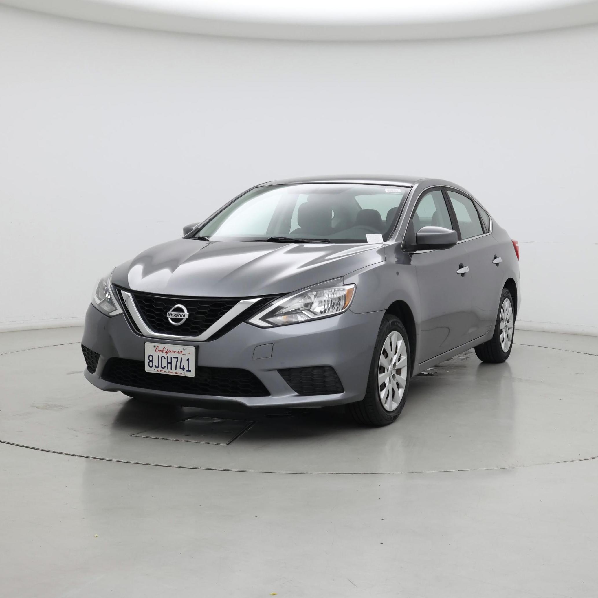 Thumbnail: 2017 Nissan Sentra - 4