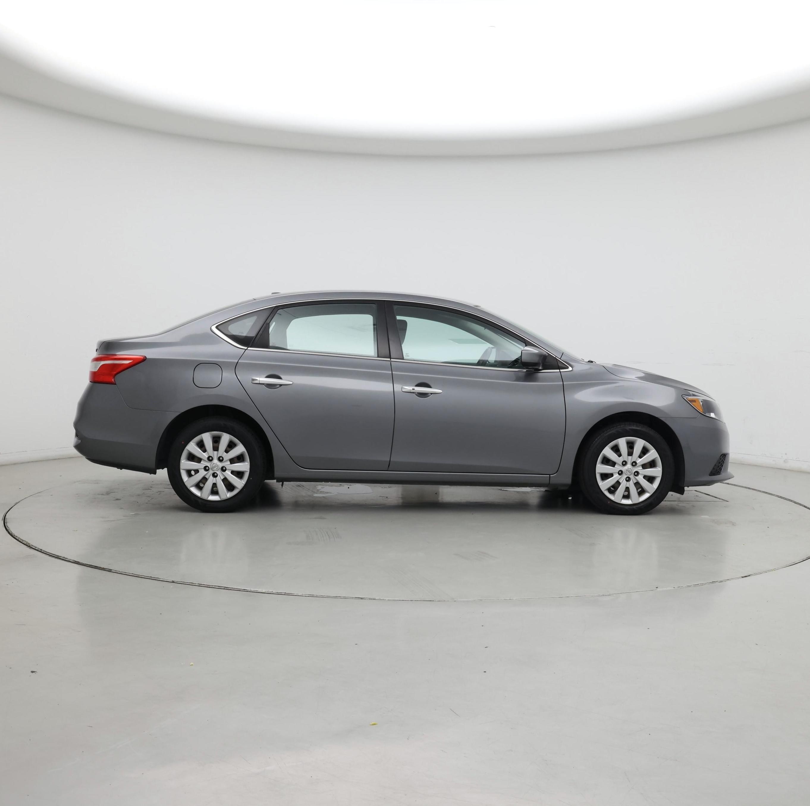 Thumbnail: 2017 Nissan Sentra - 7