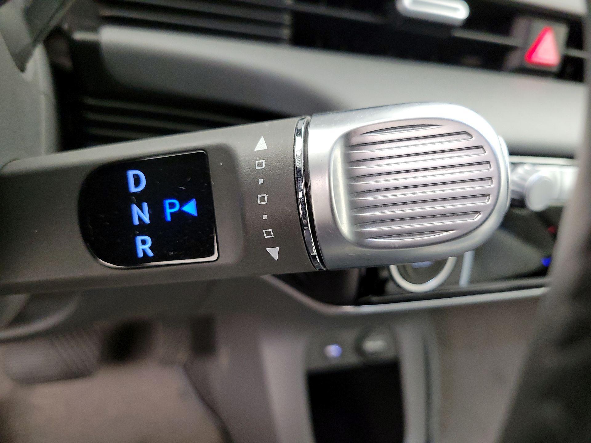 Thumbnail: 2023 Hyundai Ioniq 5 - 18