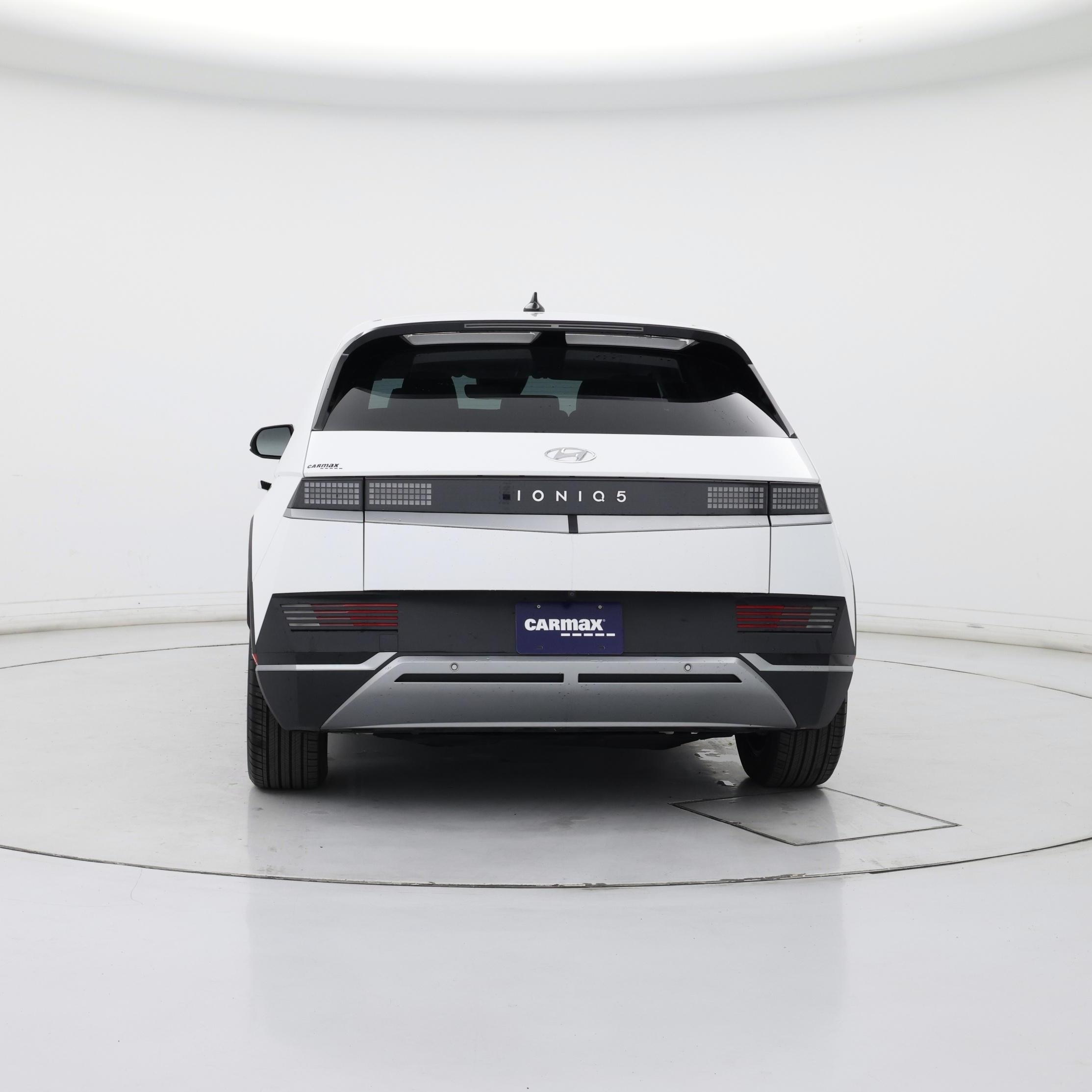 Thumbnail: 2023 Hyundai Ioniq 5 - 6