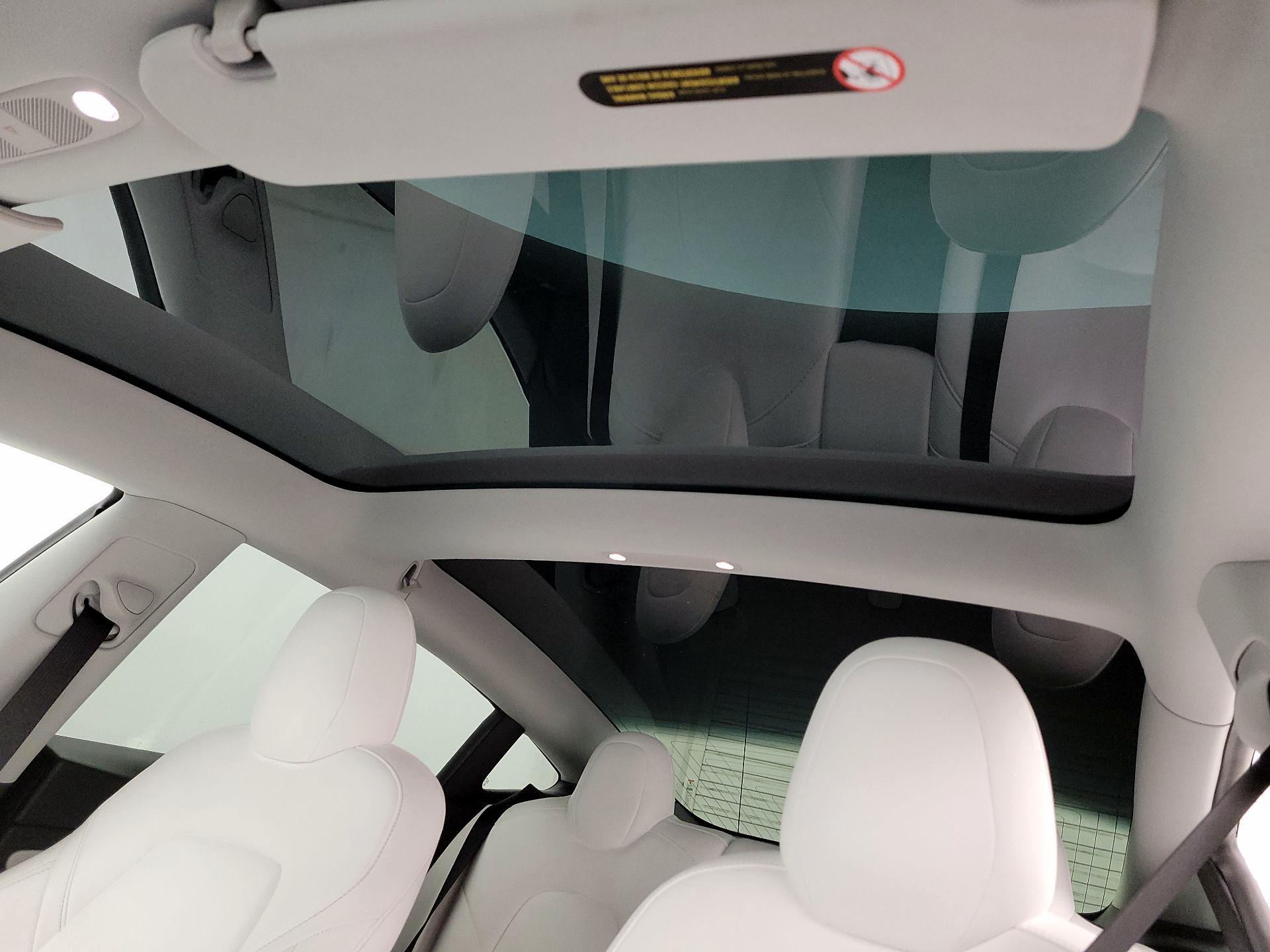 Thumbnail: 2020 Tesla Model 3 - 18