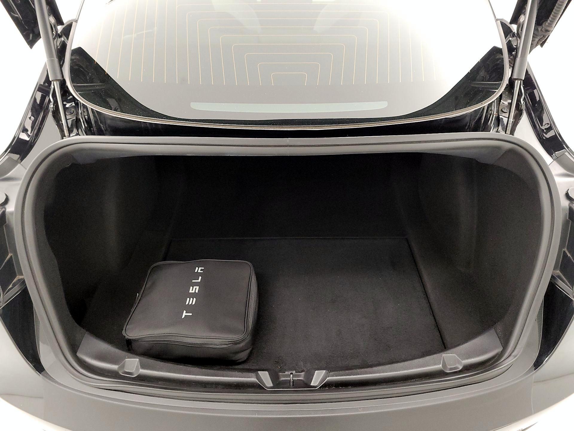 Thumbnail: 2020 Tesla Model 3 - 20