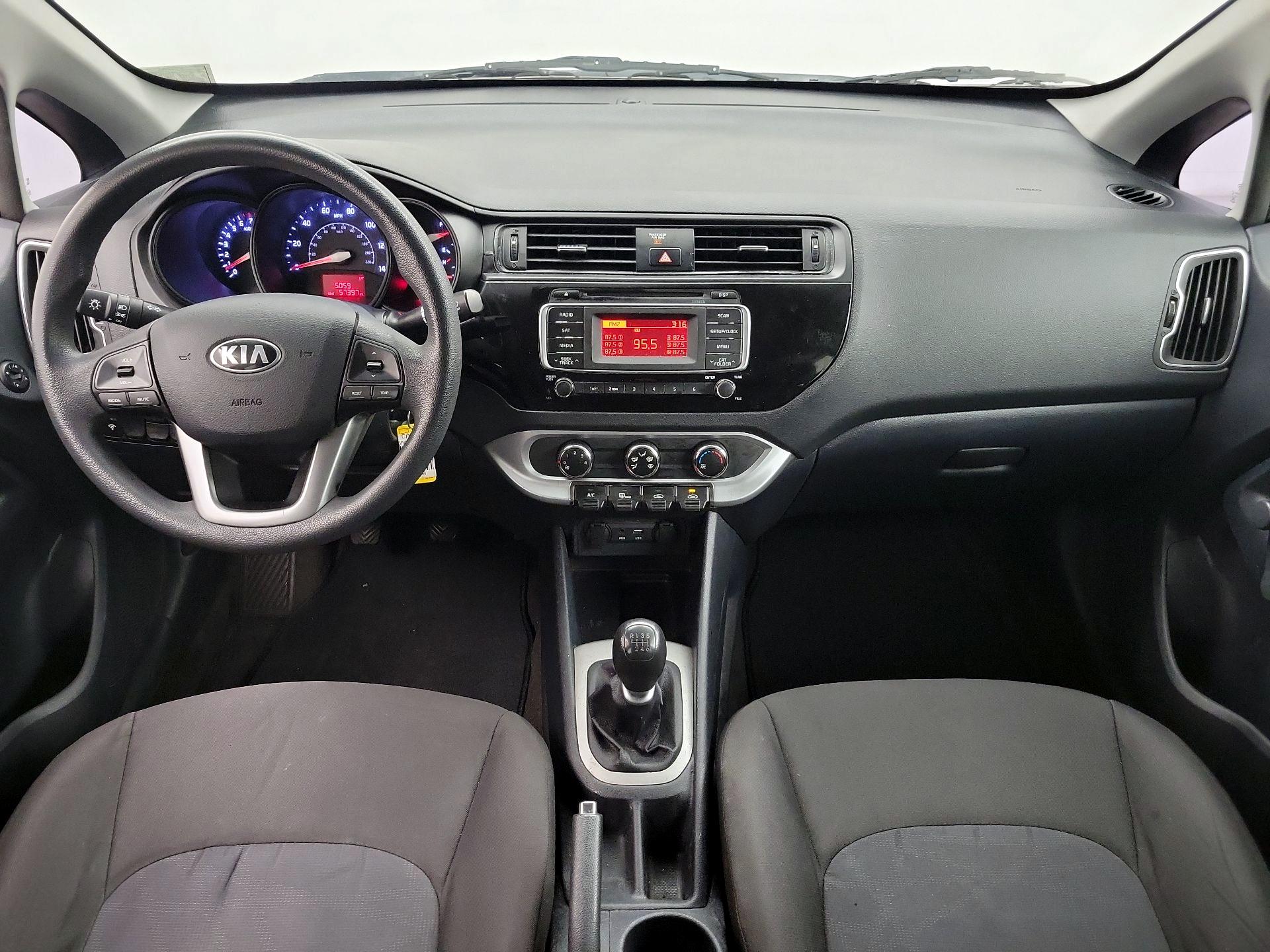 Thumbnail: 2017 Kia Rio - 9