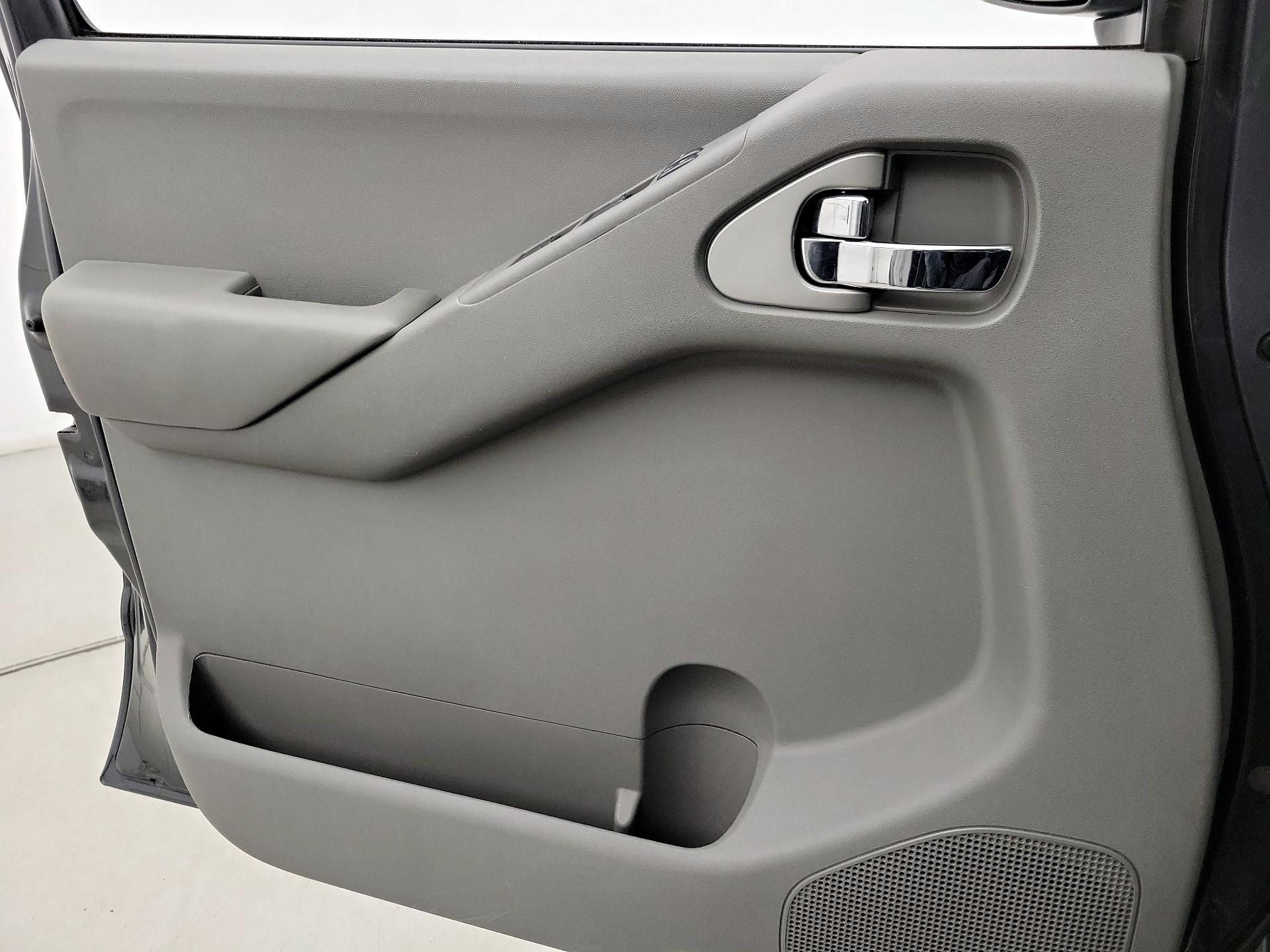 Thumbnail: 2014 Nissan Frontier - 12