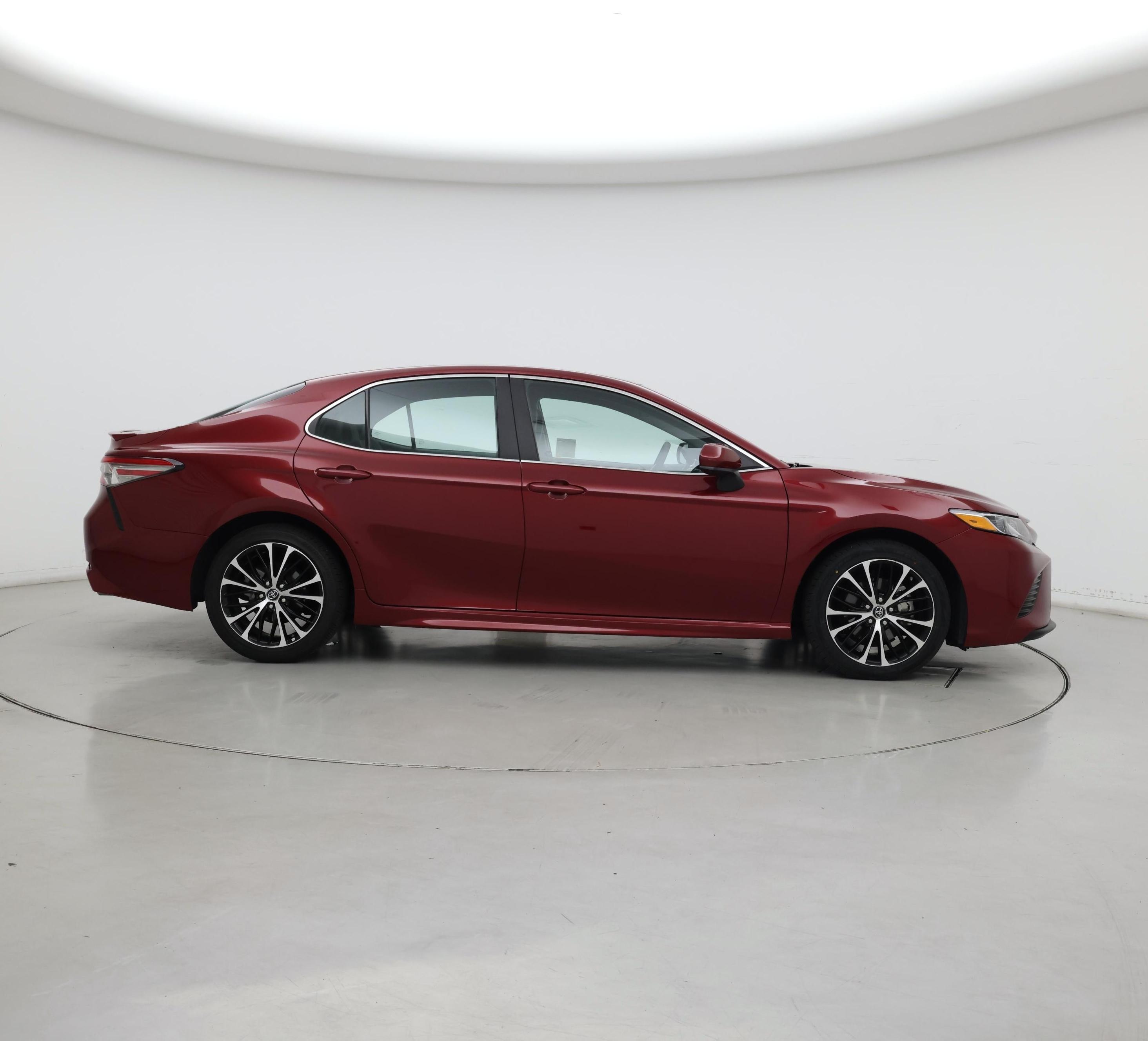 Thumbnail: 2018 Toyota Camry - 7