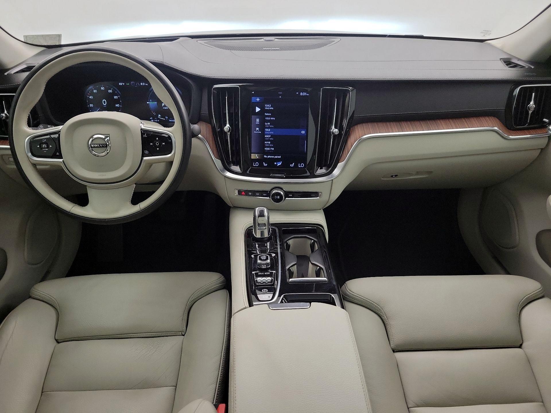 Thumbnail: 2019 Volvo S60 - 9
